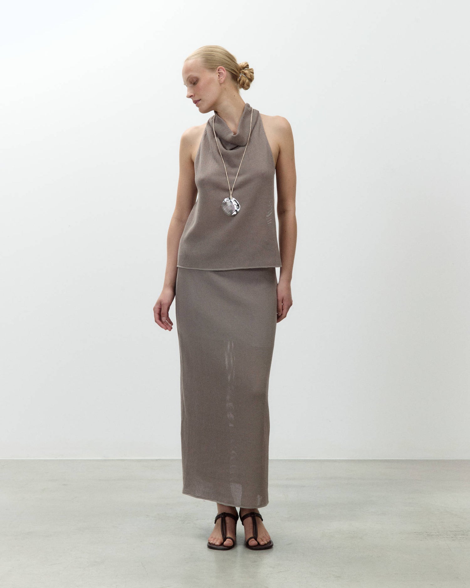 TOP HALTER IN MAGLIA