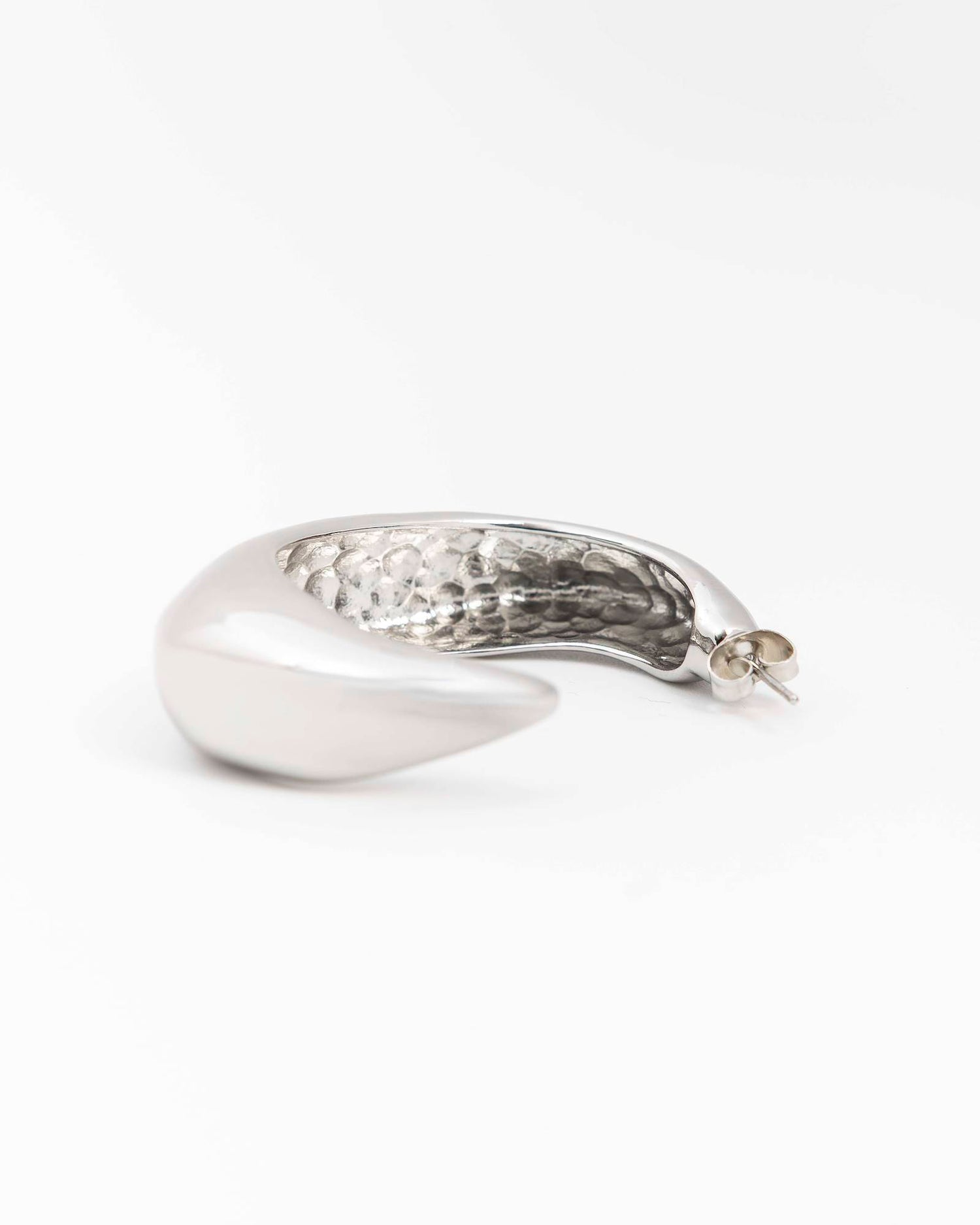 ORECCHINO A SEMICERCHIO