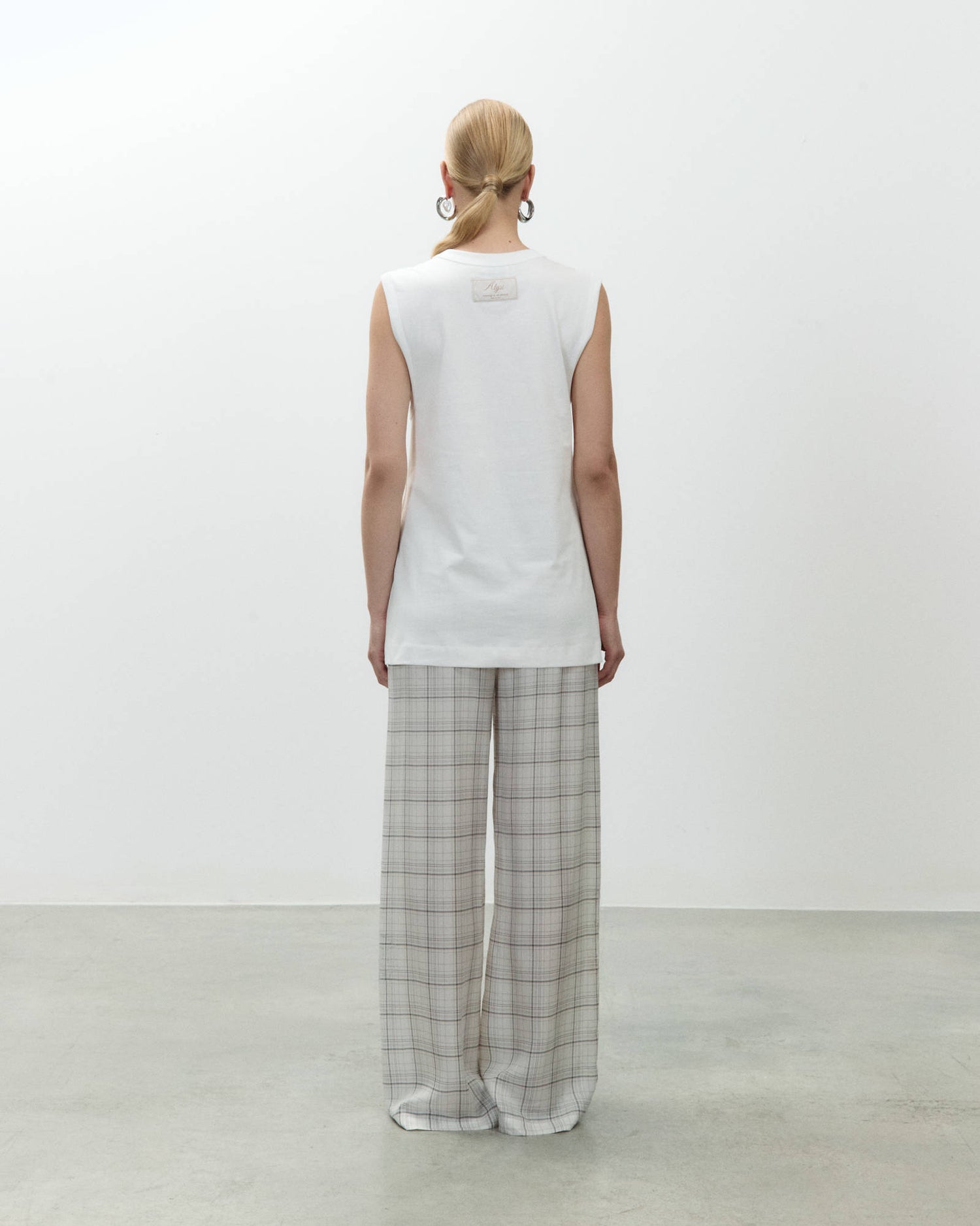 CANOTTA T-SHIRT RICAMO