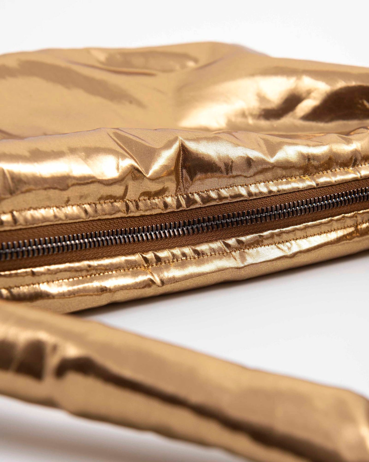 POUCH BAG GOLD