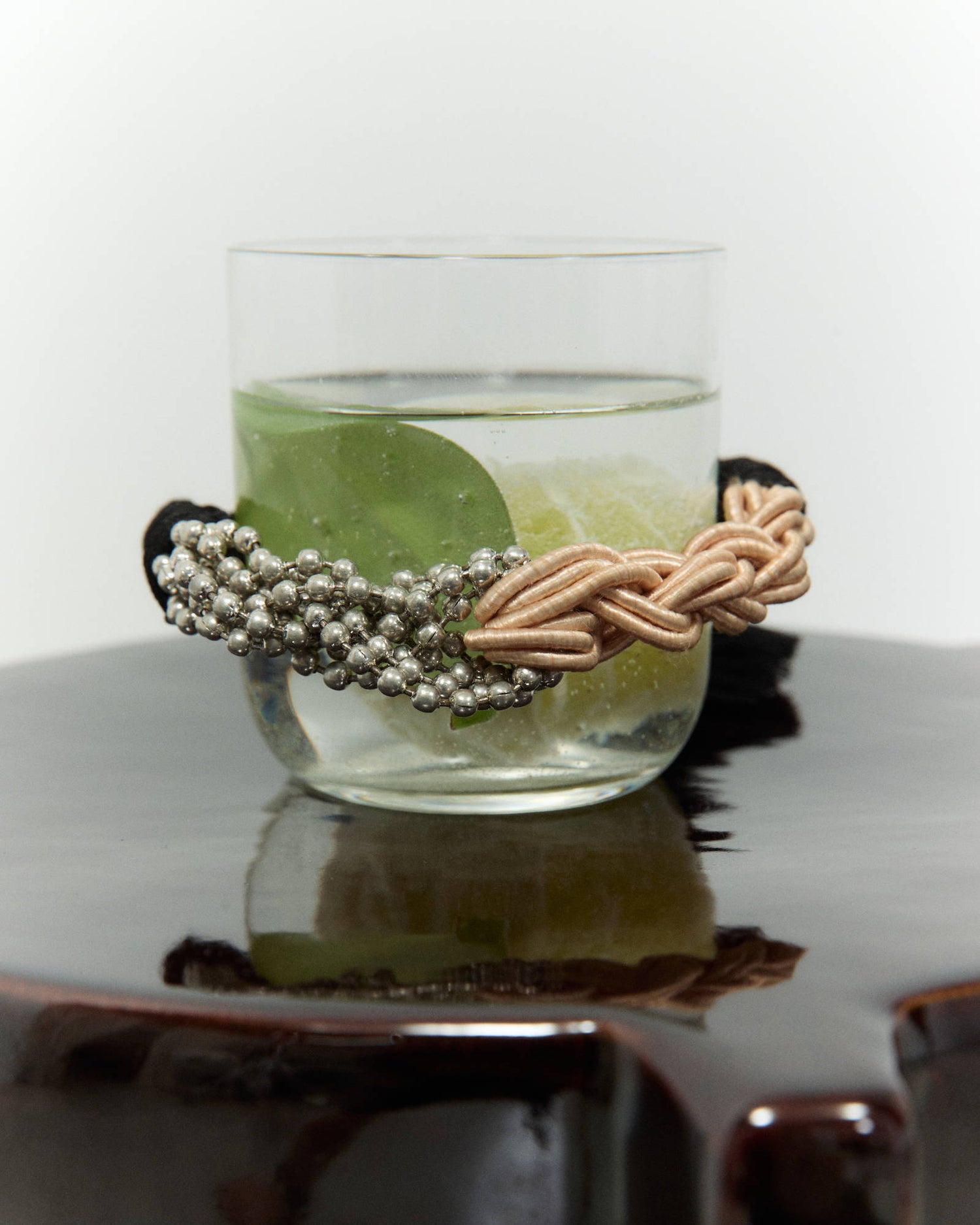 BRACCIALE INTRECCIATO CON PERLINE