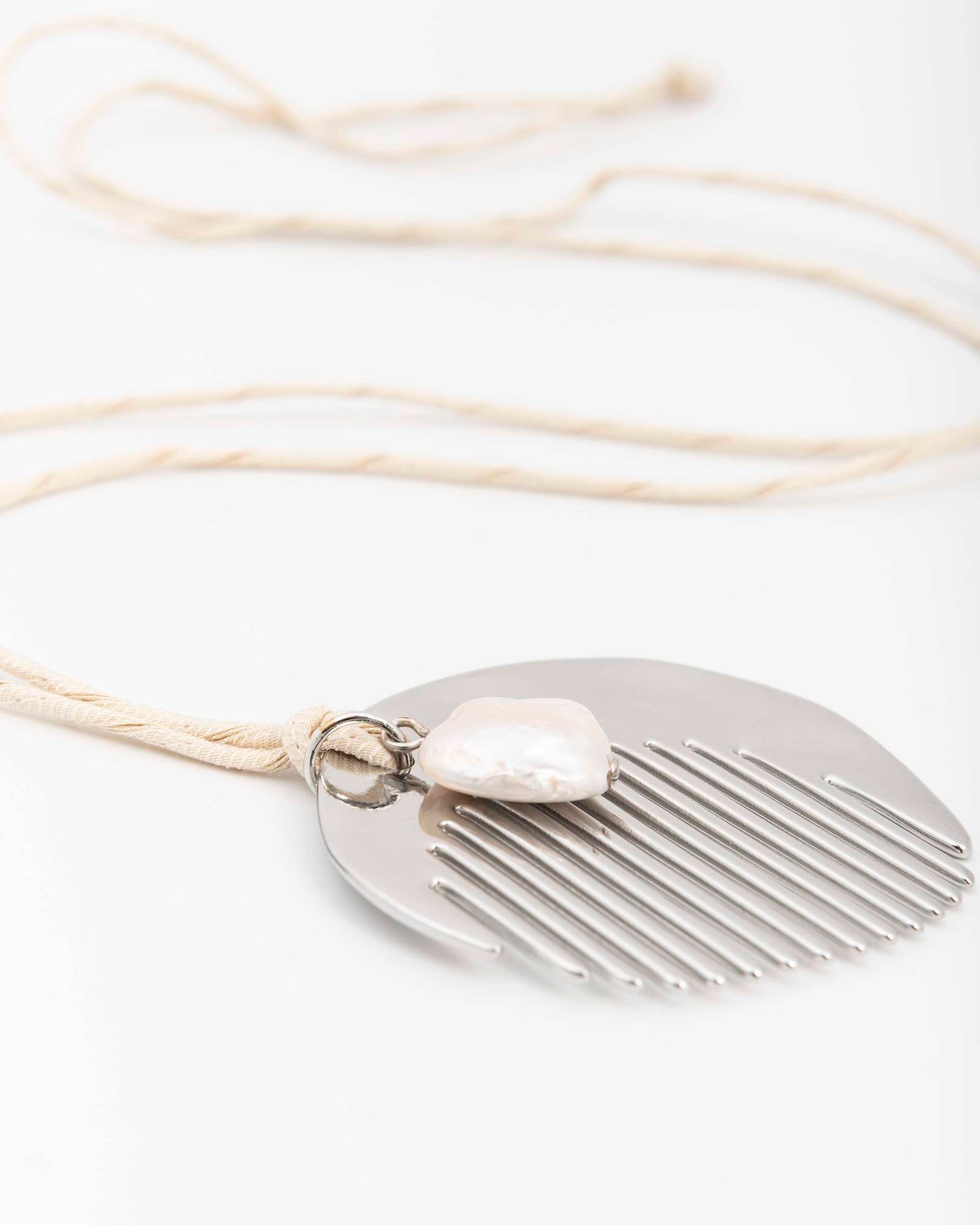 COLLANA CON PETTININO