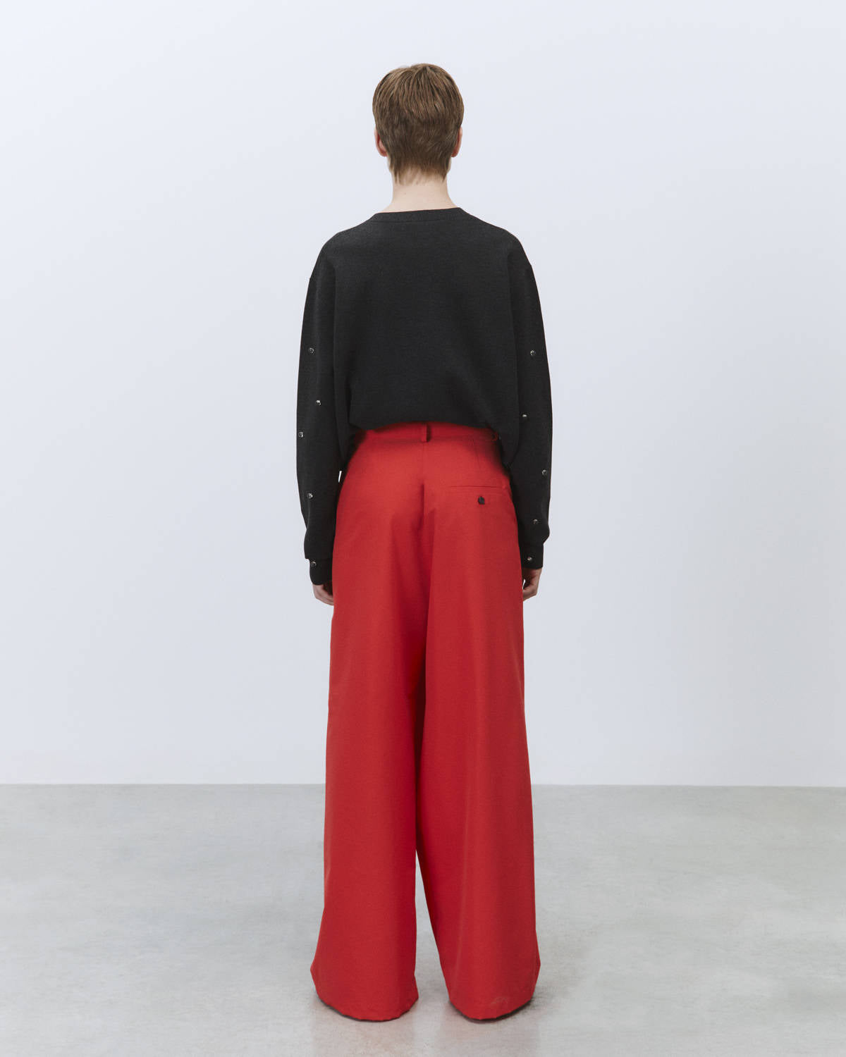 PANTALONE IN LANA ASIMMETRICO
