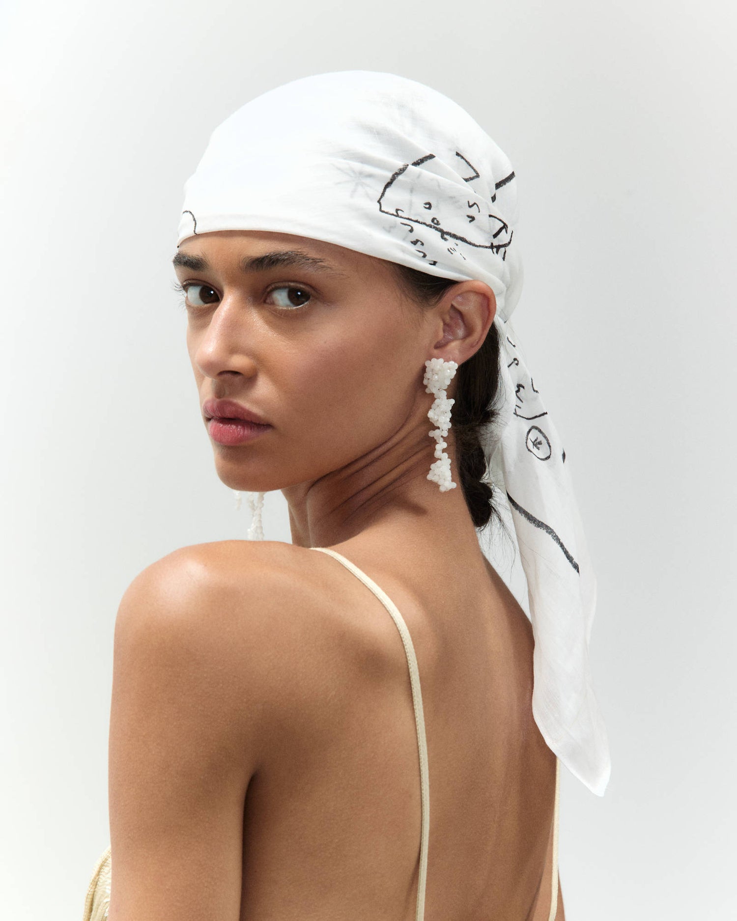 FOULARD CURIOSITY ATELIER