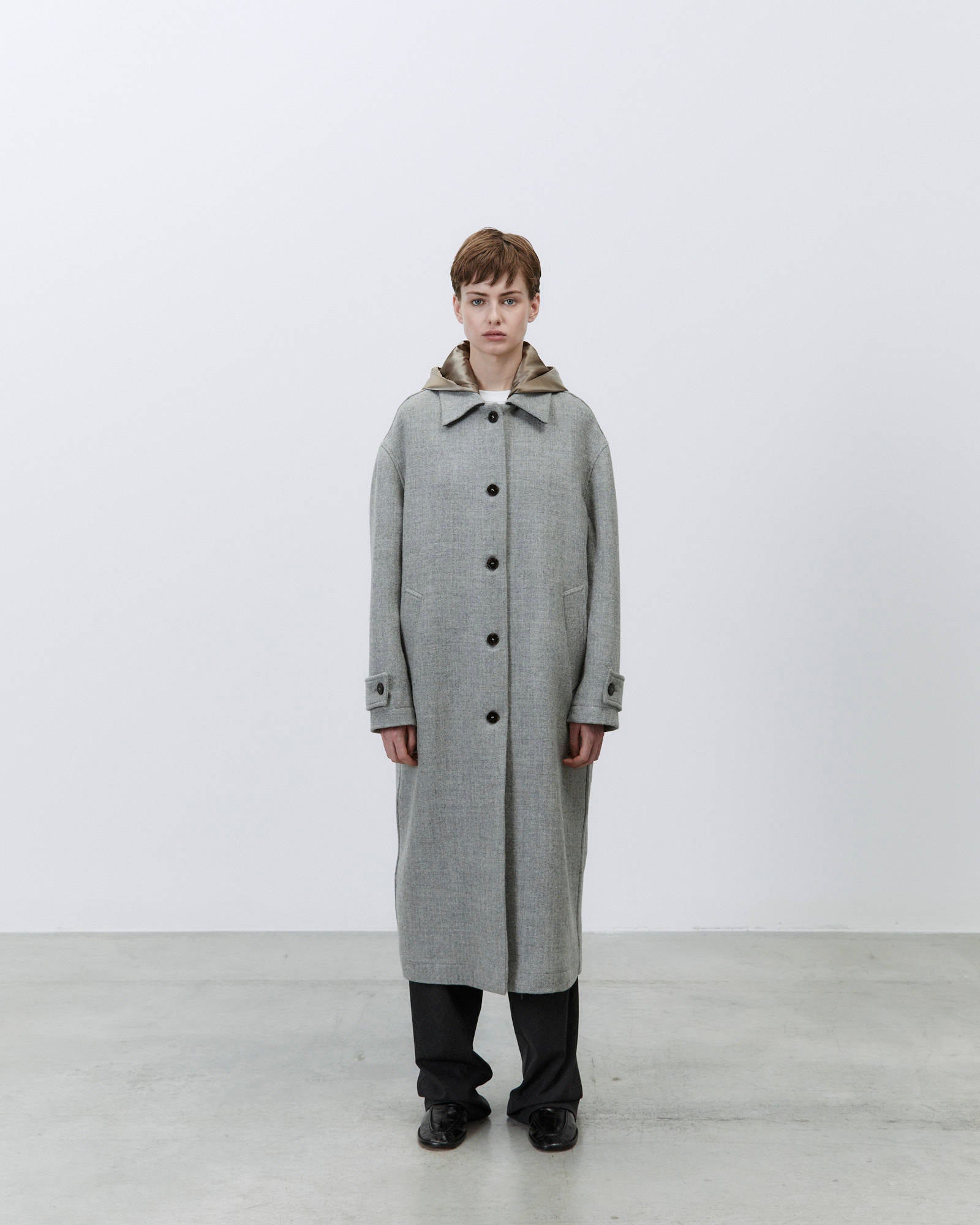 LONG HOODED WOOL COAT