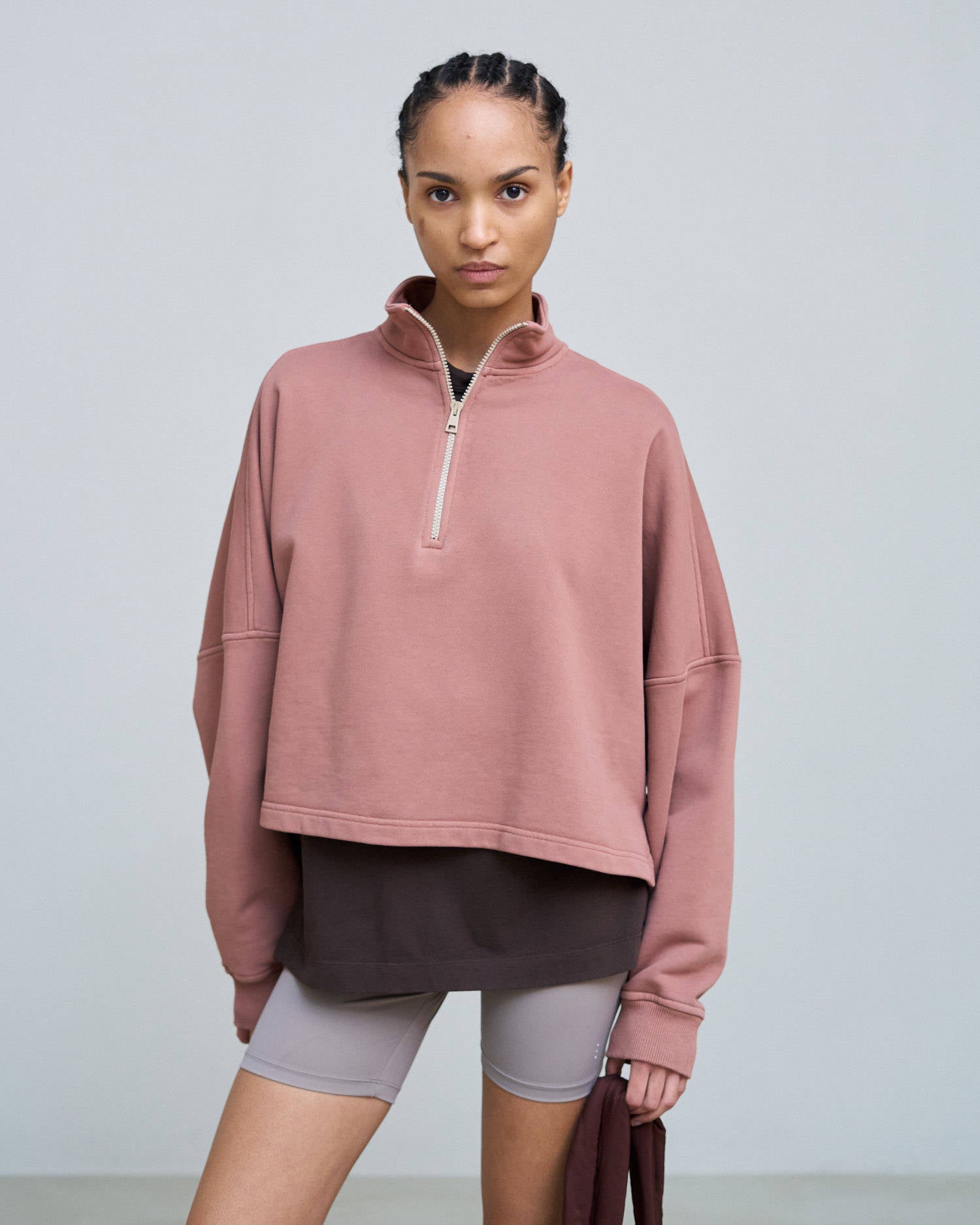 FELPA CROPPED CON RICAMO Blush