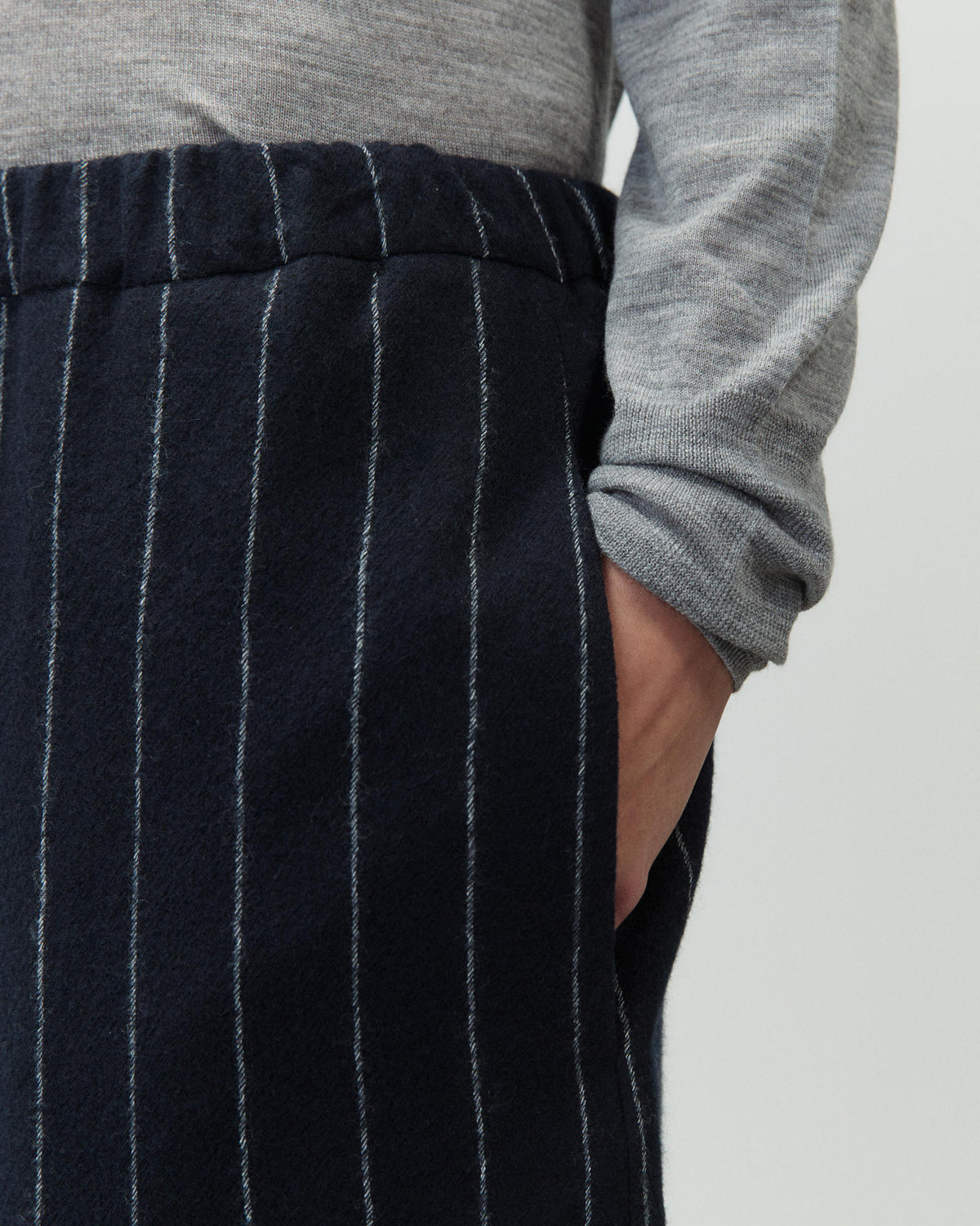 PANTALONE GESSATO IN LANA