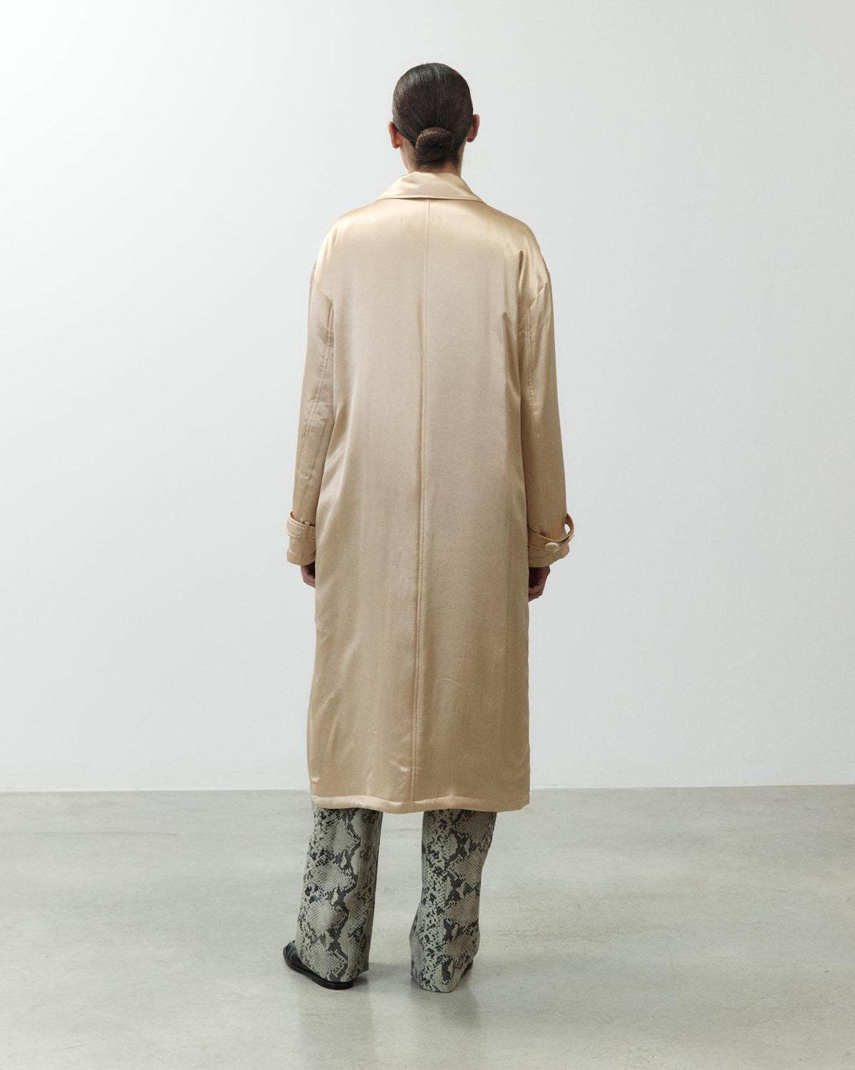 CAPPOTTO LUNGO SATIN