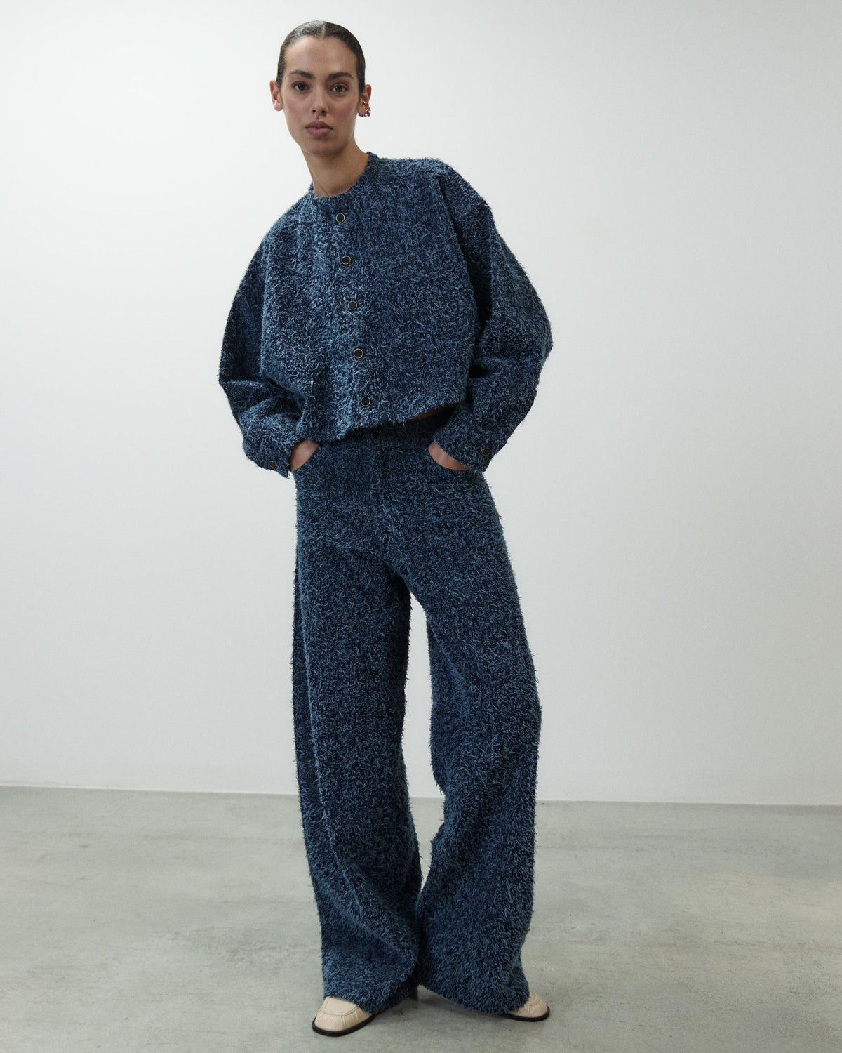 PANTALONE DENIM RICAMATO