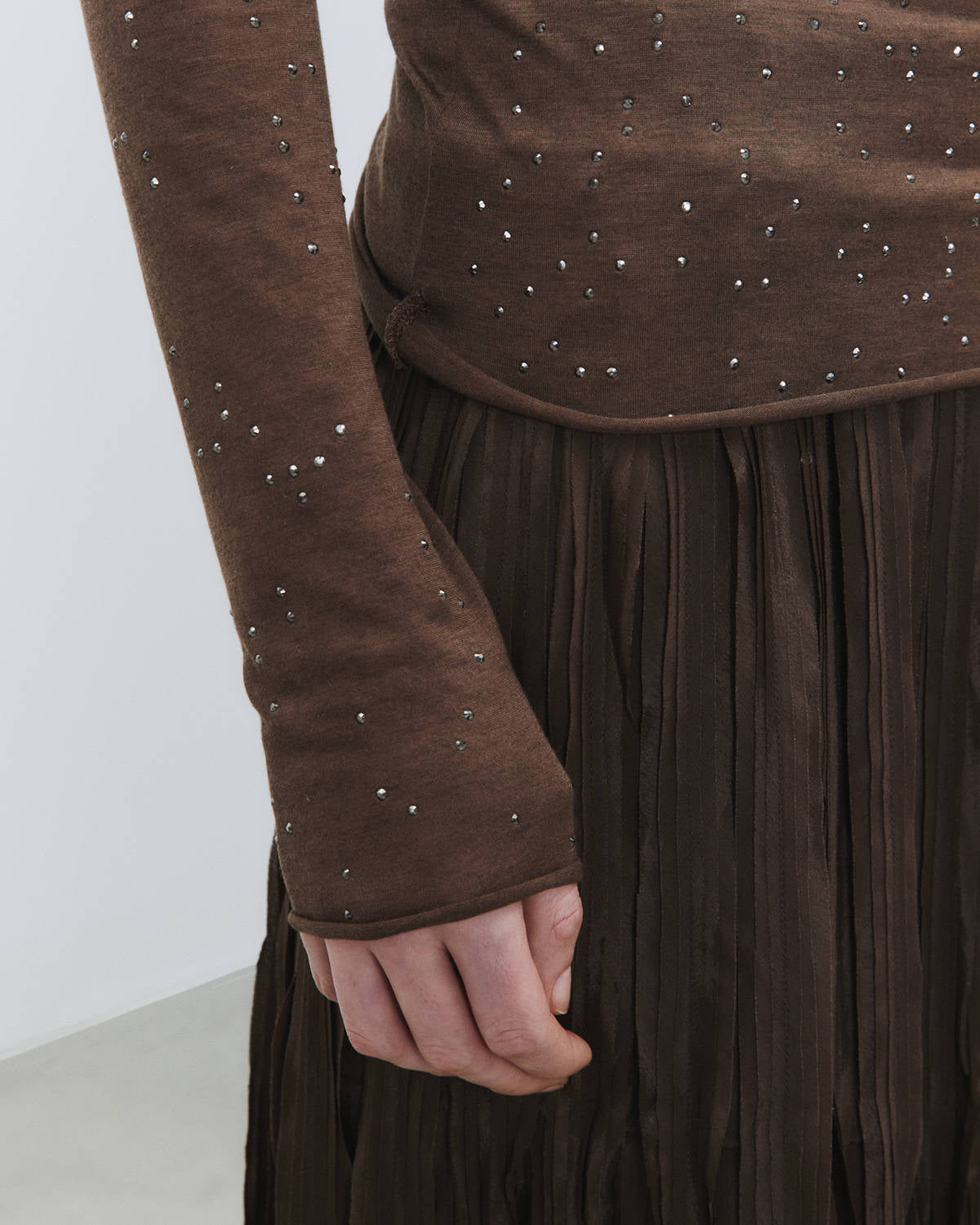 MAGLIA IN JERSEY CON APPLICAZIONI STRASS