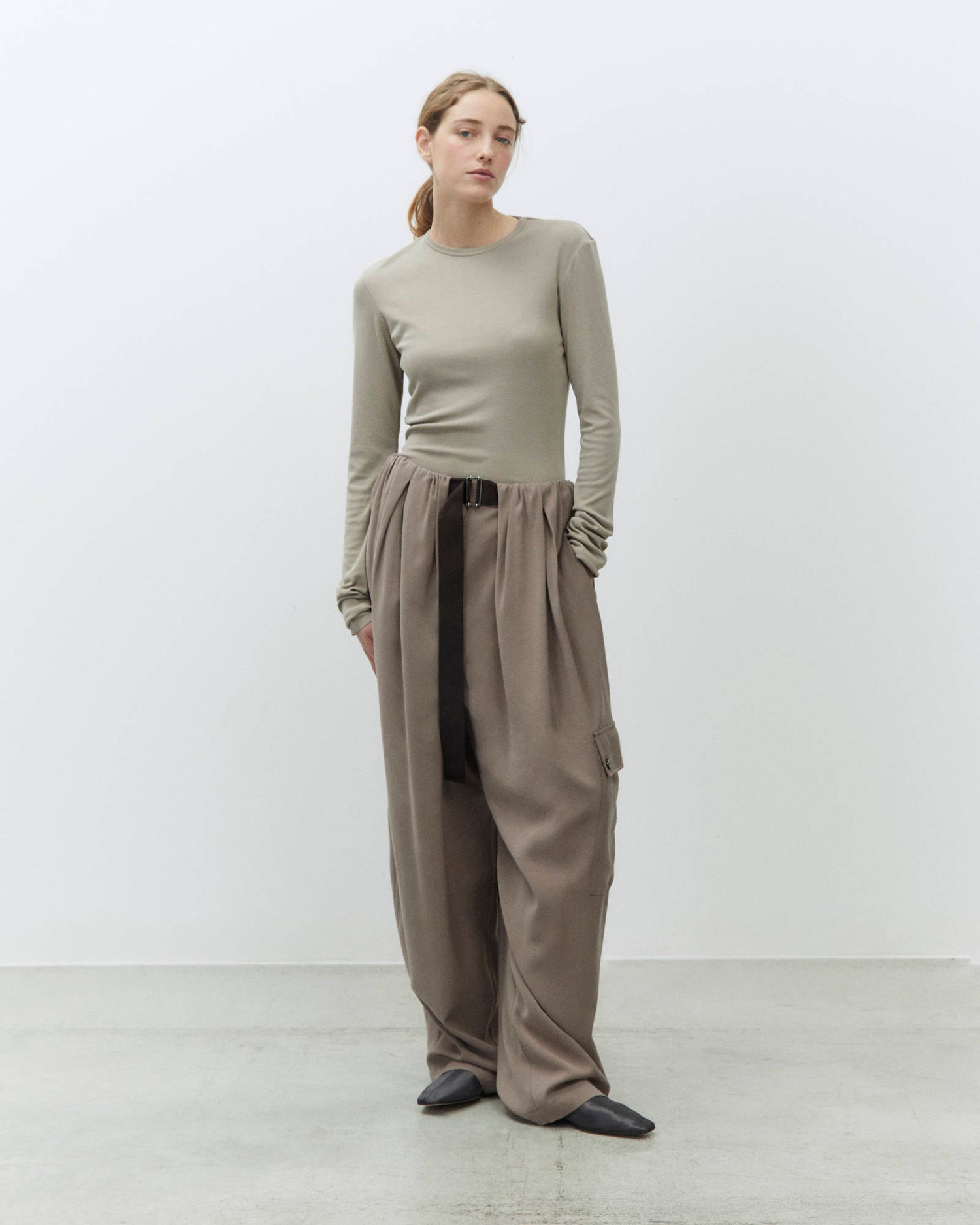 PANTALONE CARGO CUPRO EFFECT