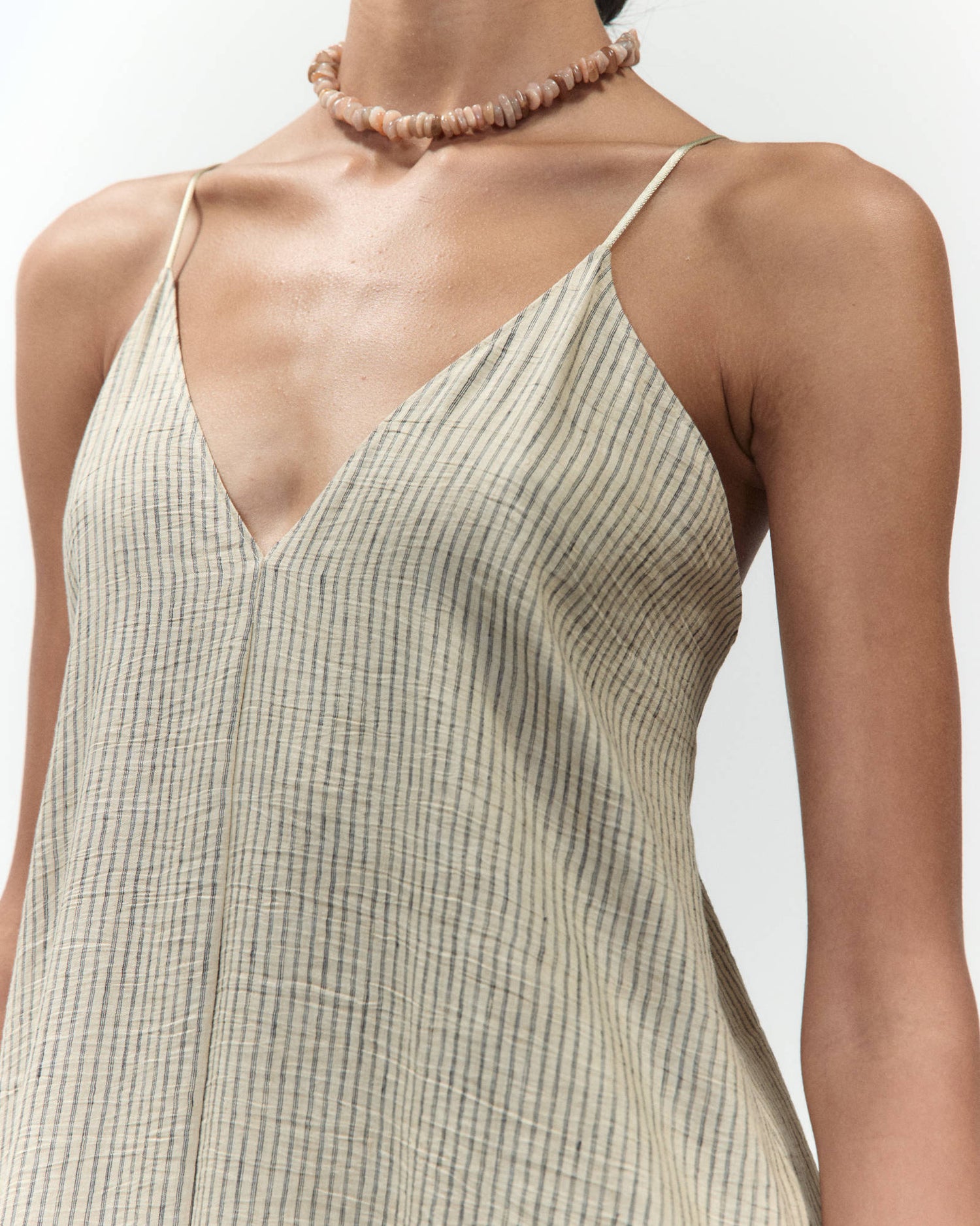 ABITO LUNGO CON FRANGE