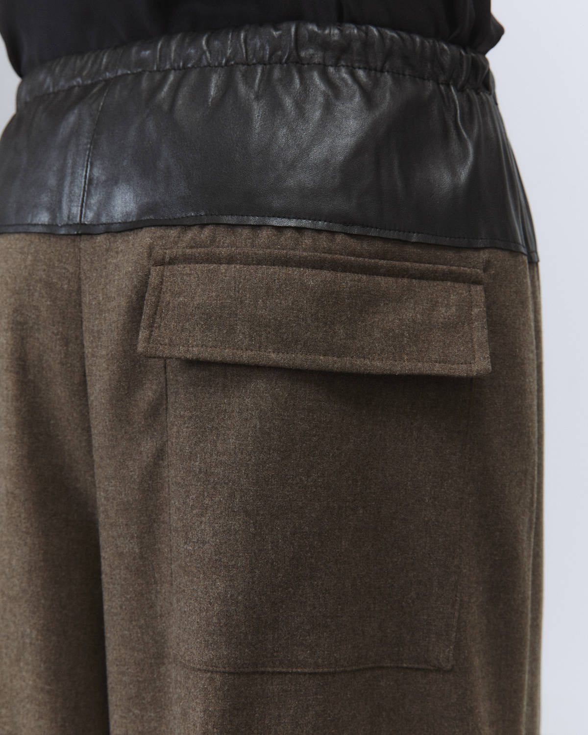 PANTALONE FLANELLA CON BASCHINA IN PELLE