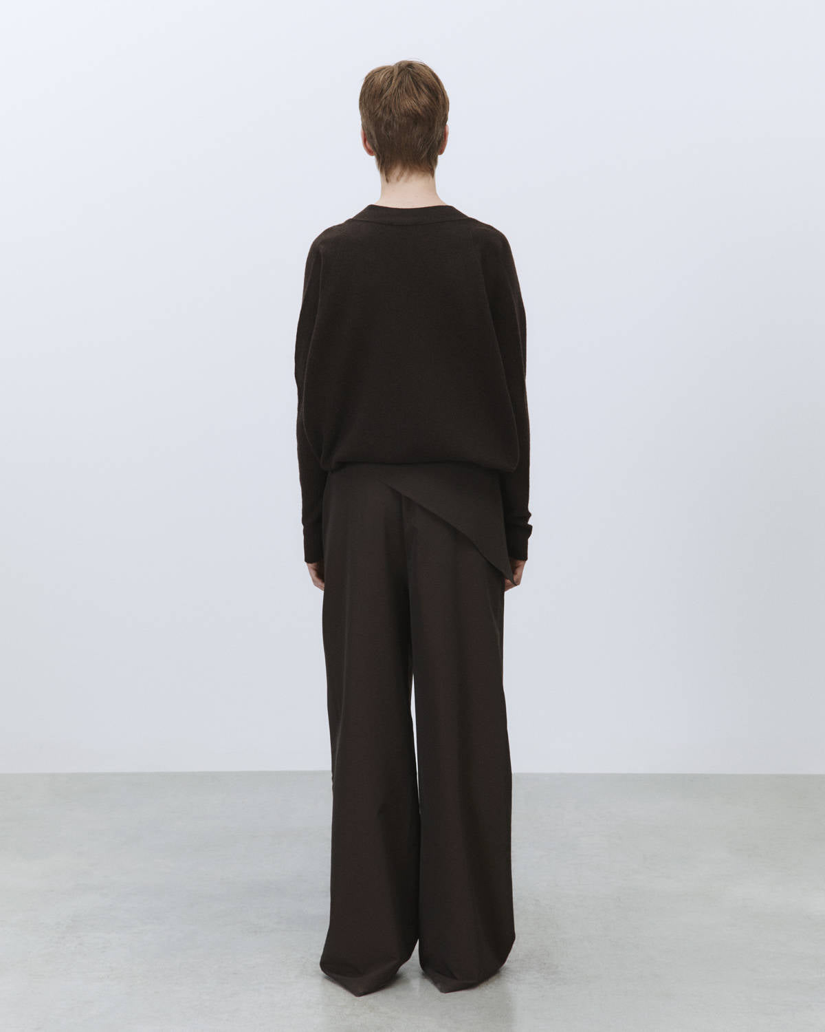 PANTALONE IN LANA CON CINTURA