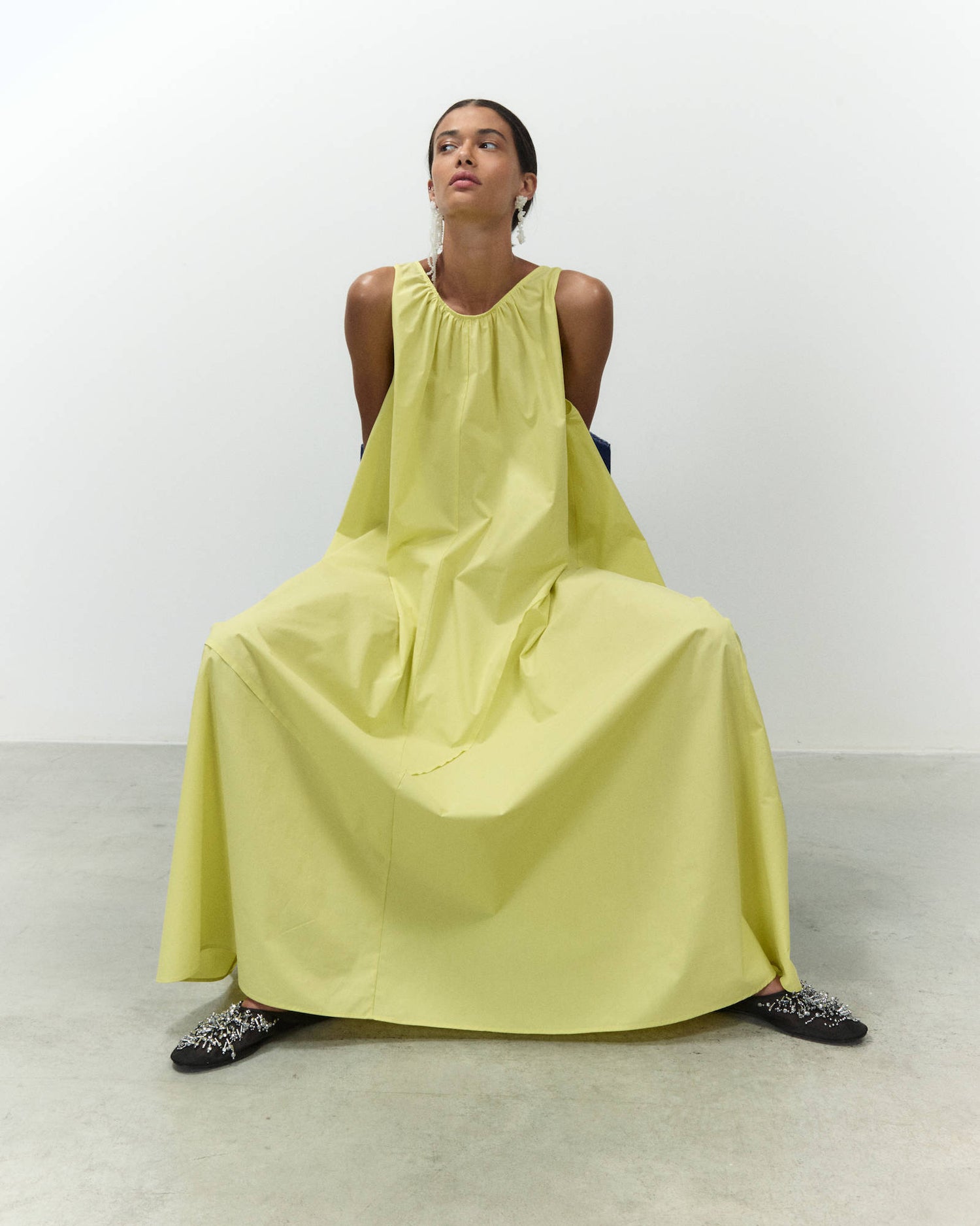 ABITO LUNGO IN POPELINE