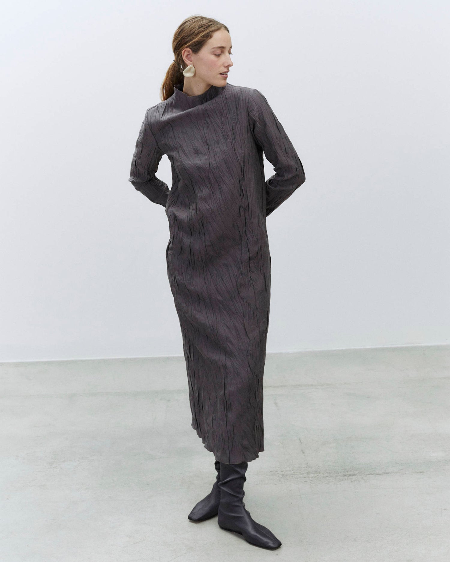 ABITO LUNGO SETA CRINKLE