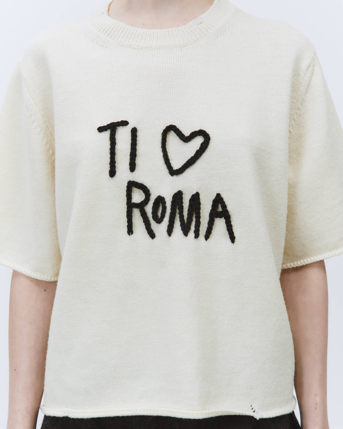 MAGLIA CON RICAMO “TI AMO ROMA”