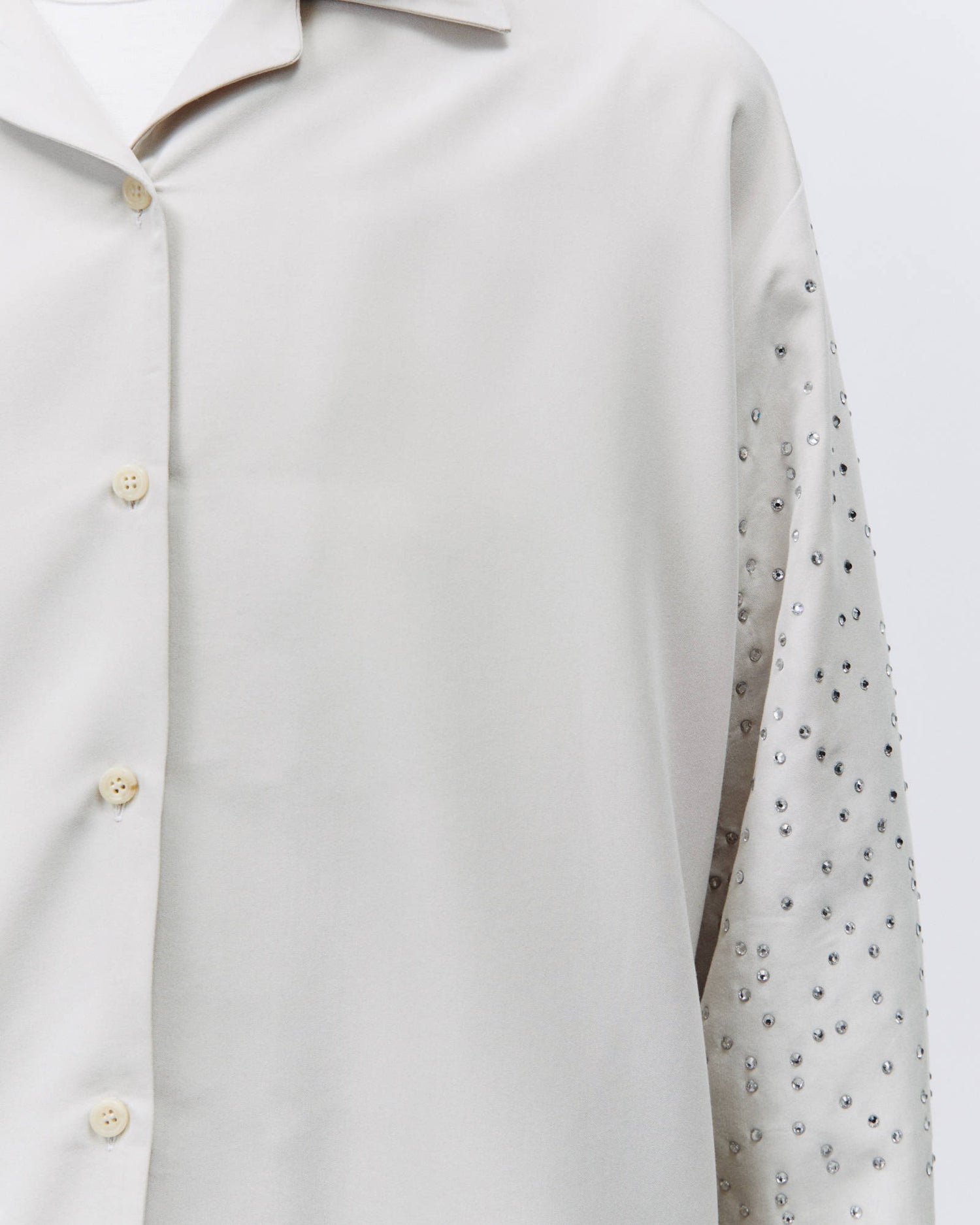 OVERSHIRT MANICHE CON STRASS