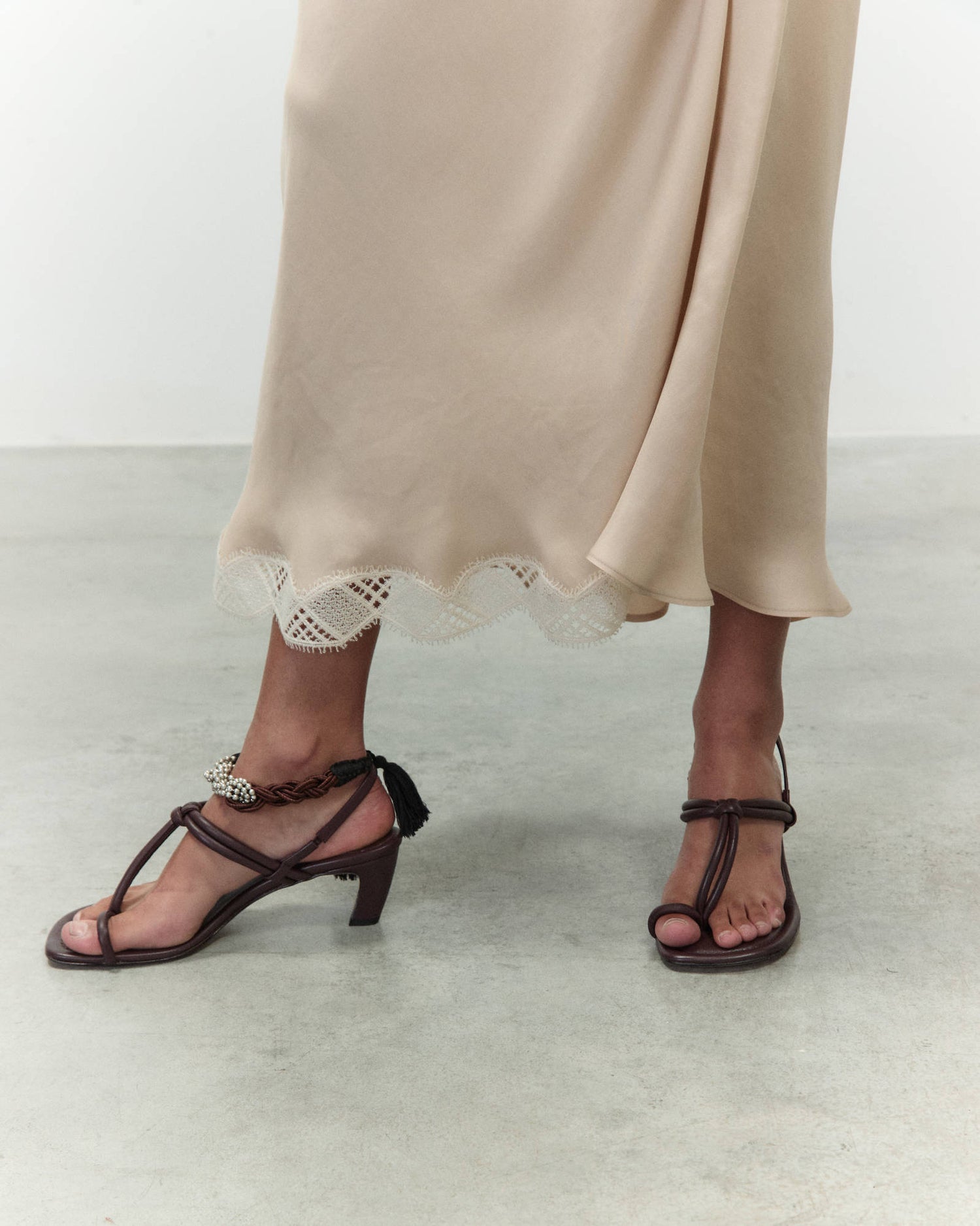 GONNA IN TWILL CON PIZZO