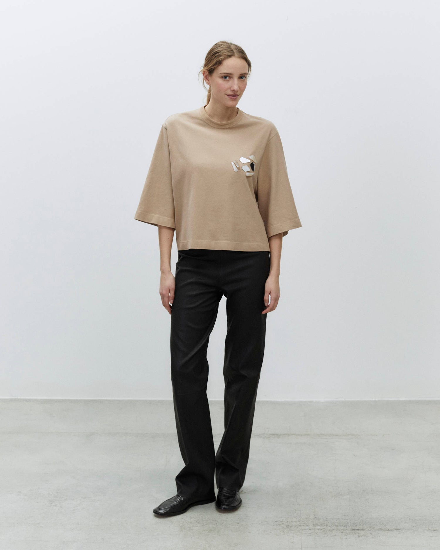 T-SHIRT BOXY RICAMO