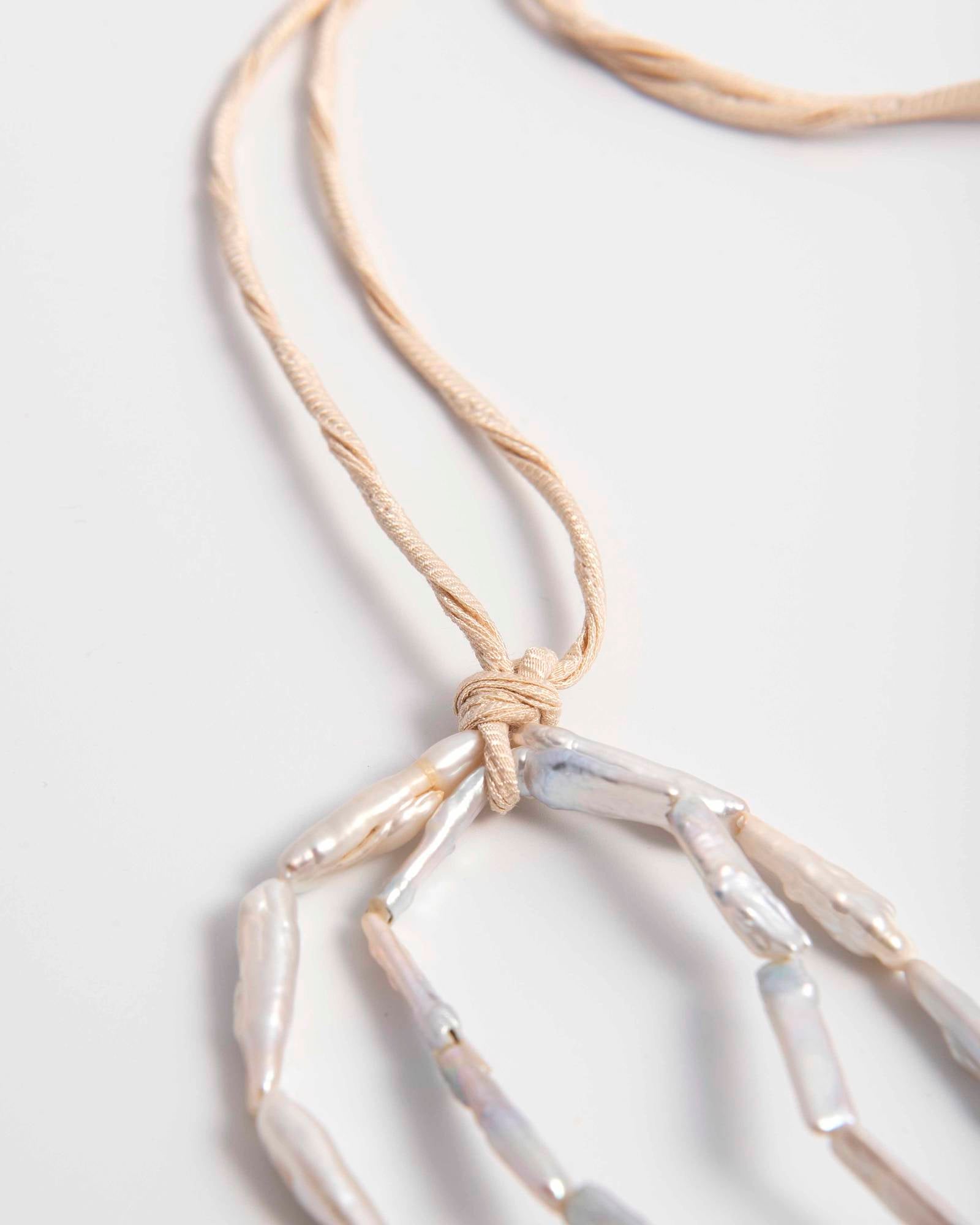 COLLANA FILE DI PERLE IRREGOLARI