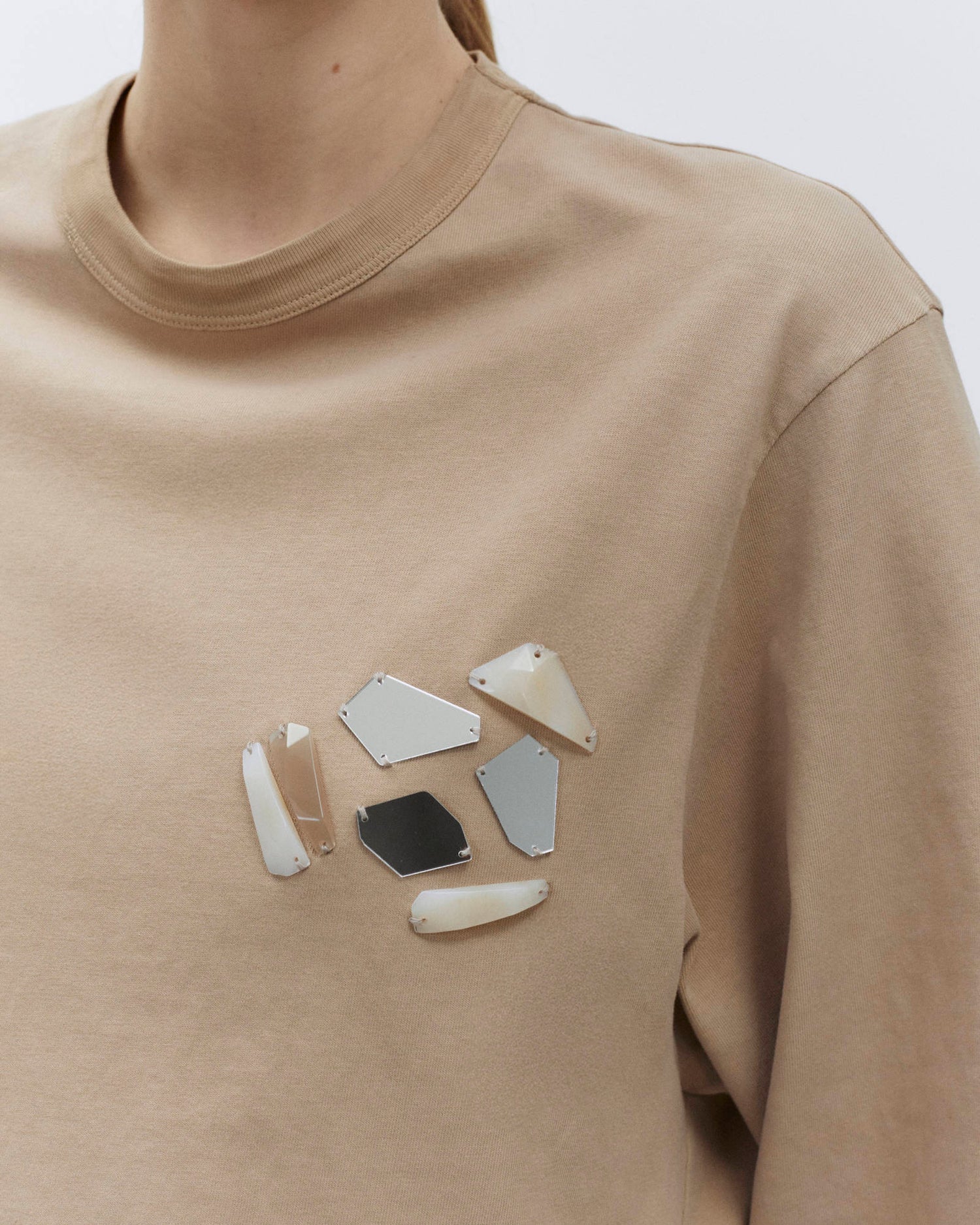 T-SHIRT BOXY RICAMO