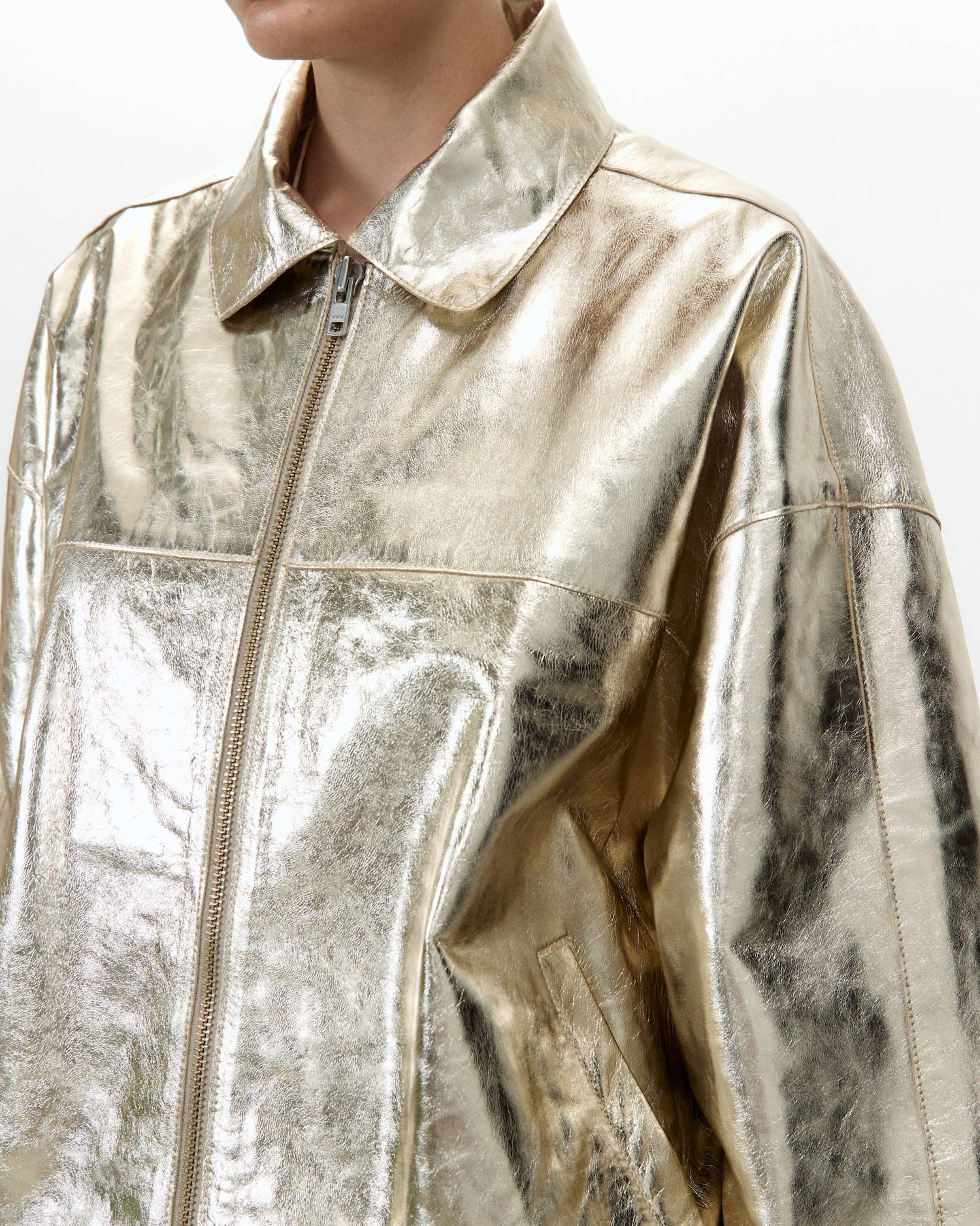 BOMBER SHINY LEATHER