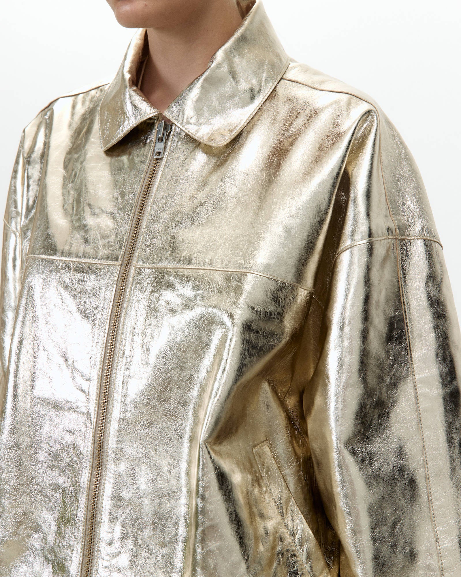 BOMBER SHINY LEATHER