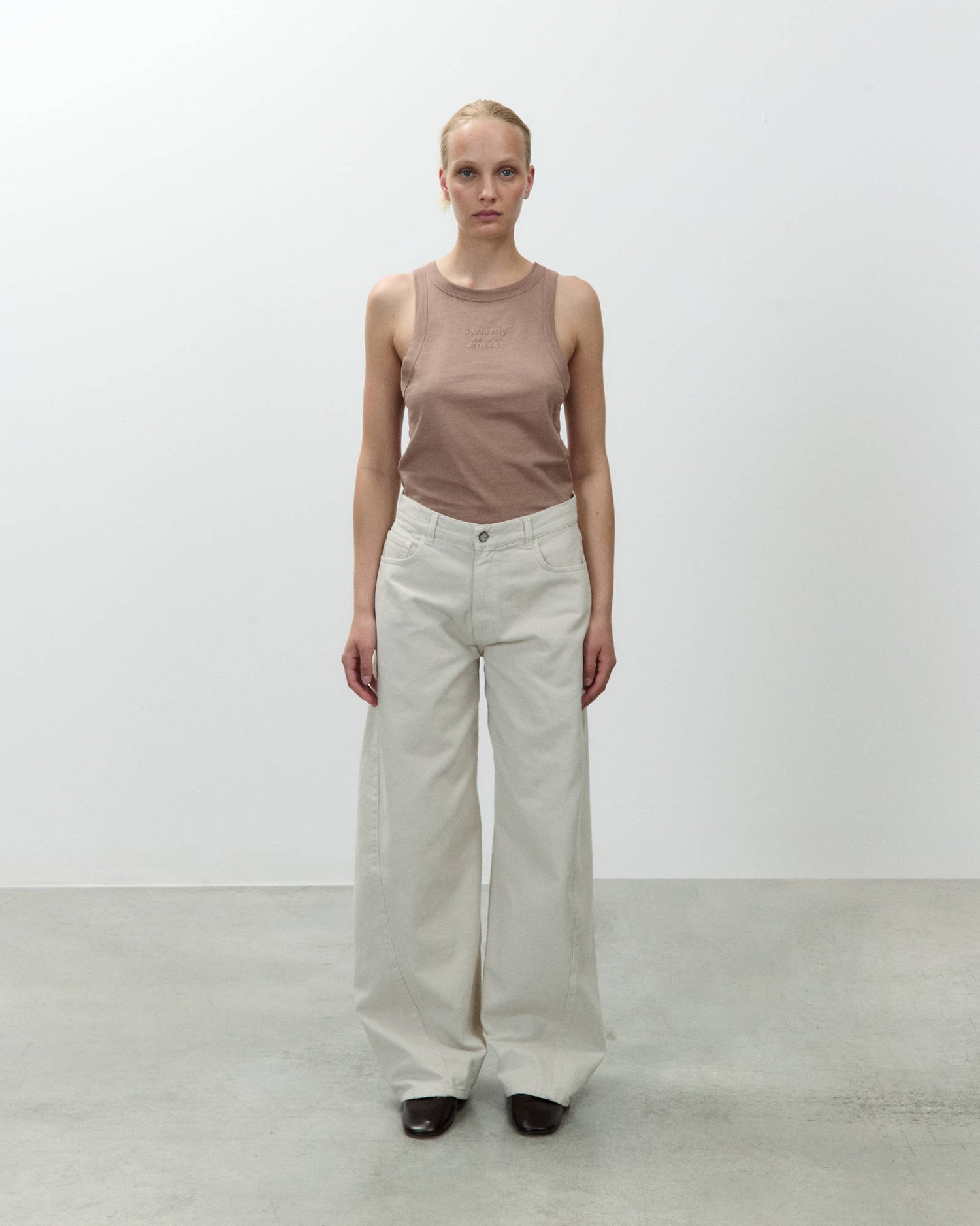 PANTALONE BARREL IN DENIM