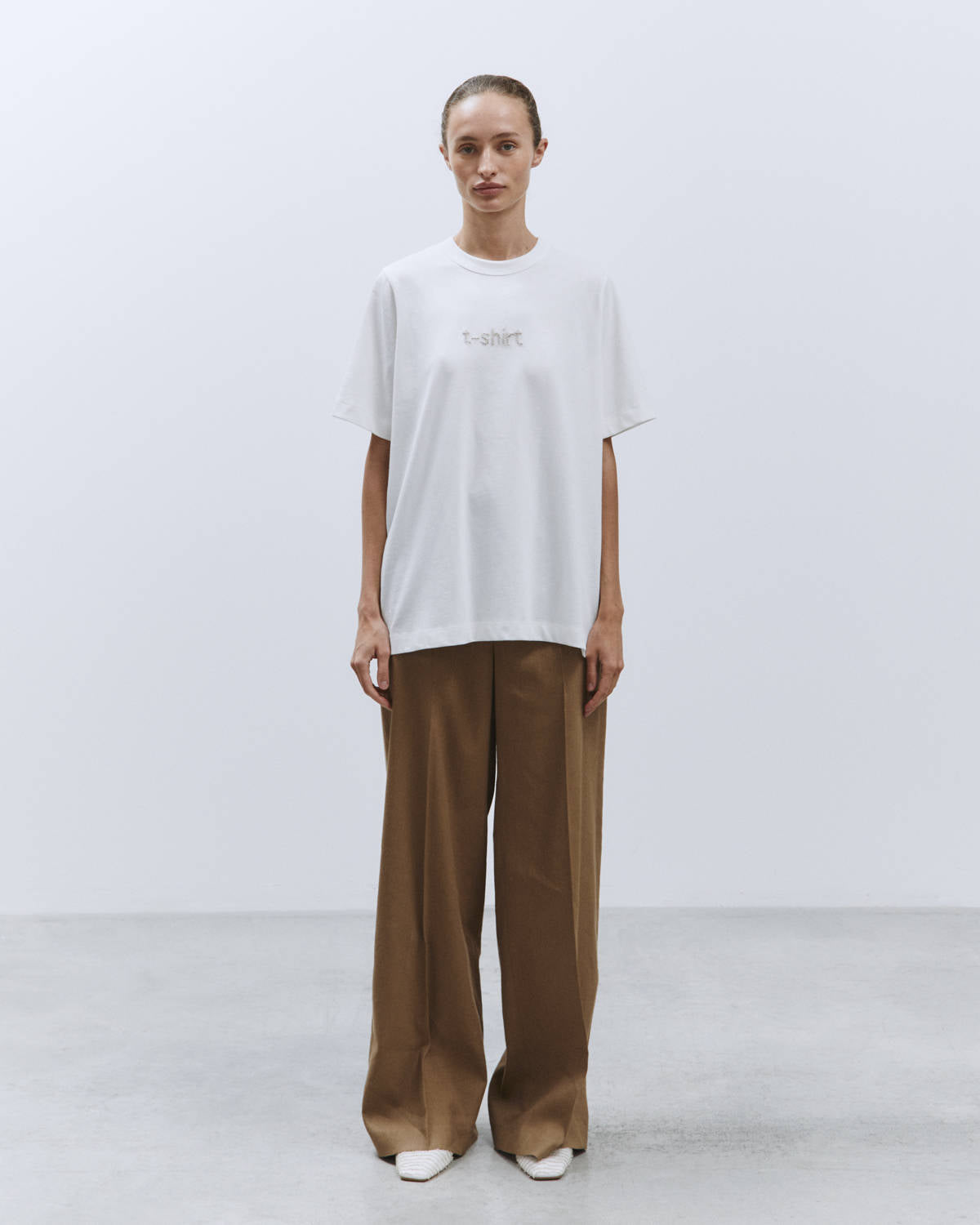 T-SHIRT RICAMO