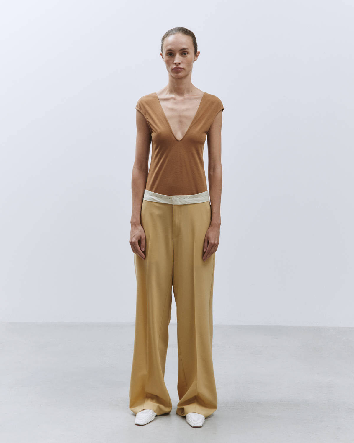 SAFARI TAILORED BELT TROUSERS
