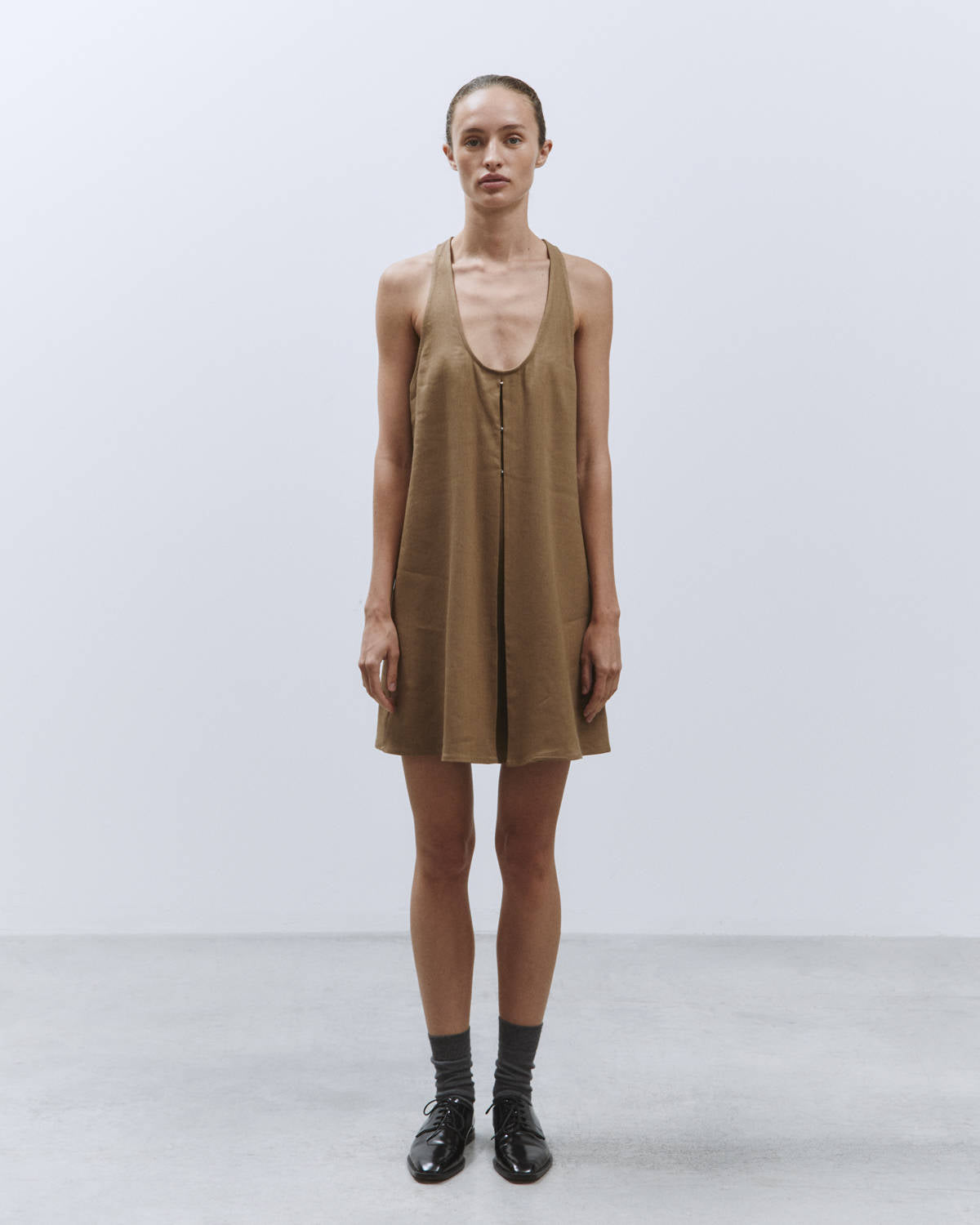 ワンピース ALYSI SS25 SUEDE DRESS (205305 P5026FUMO) dresses and overalls – Alysi