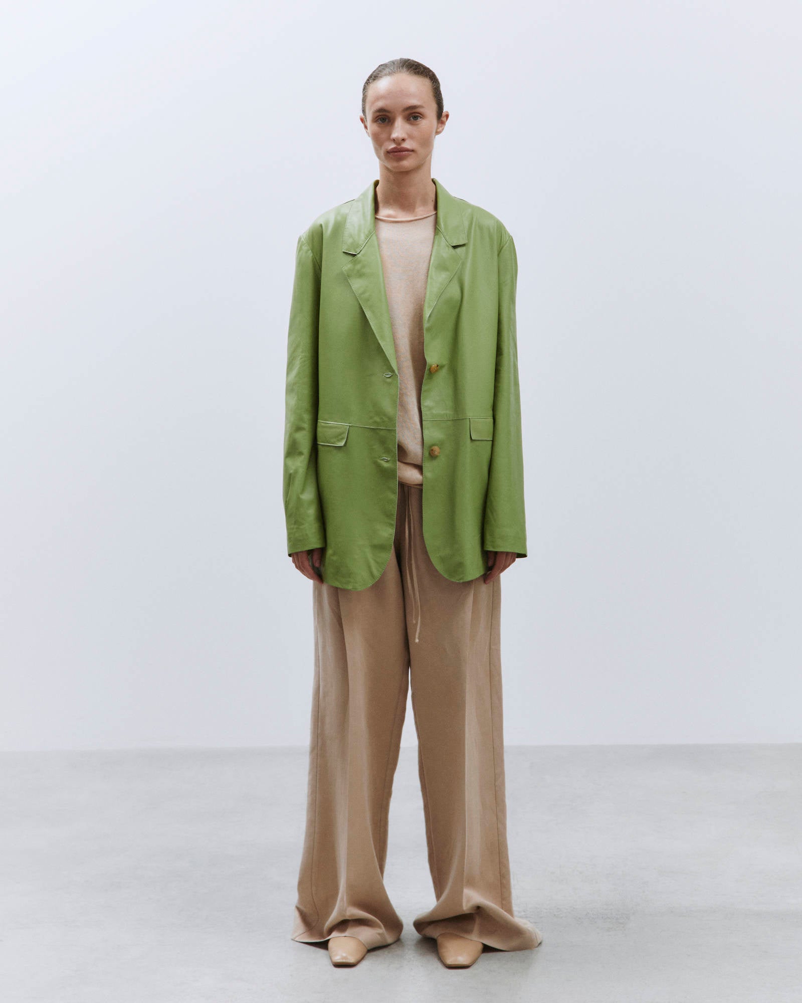 BLAZER IN PELLE MATCHA
