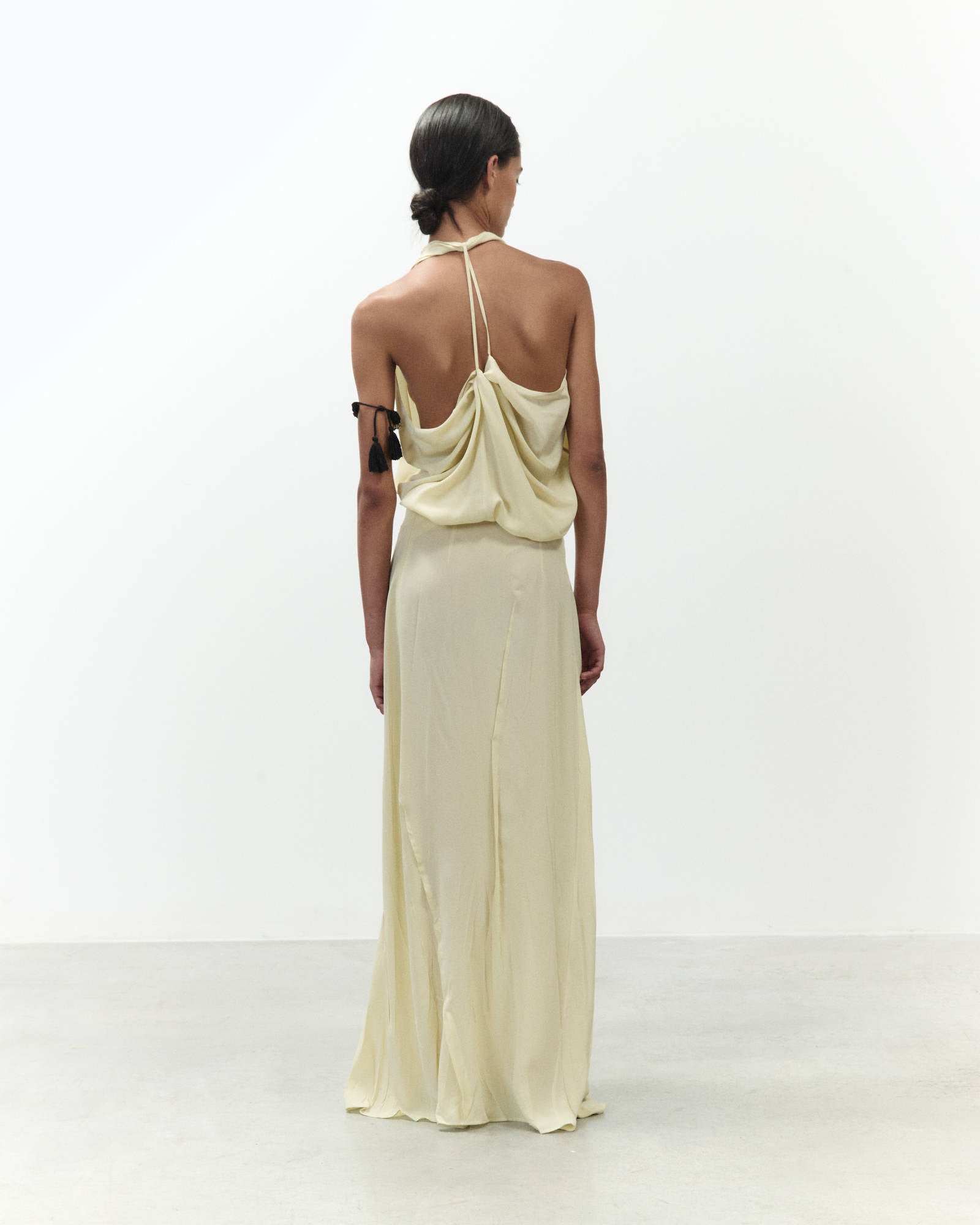 TOP IN SETA SCHIENA SCOPERTA – Alysi
