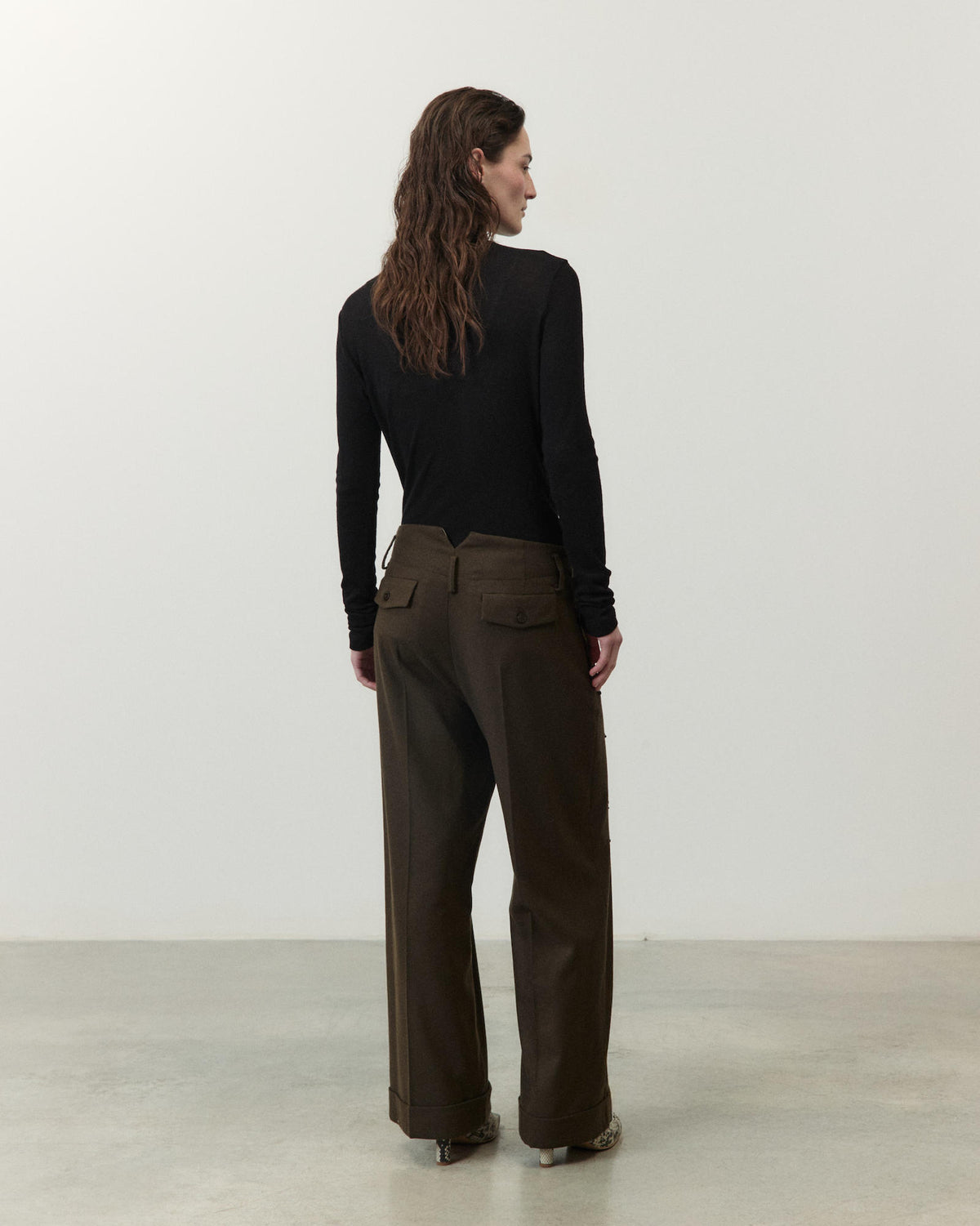 PANTALONE IN FLANELLA RICAMATO
