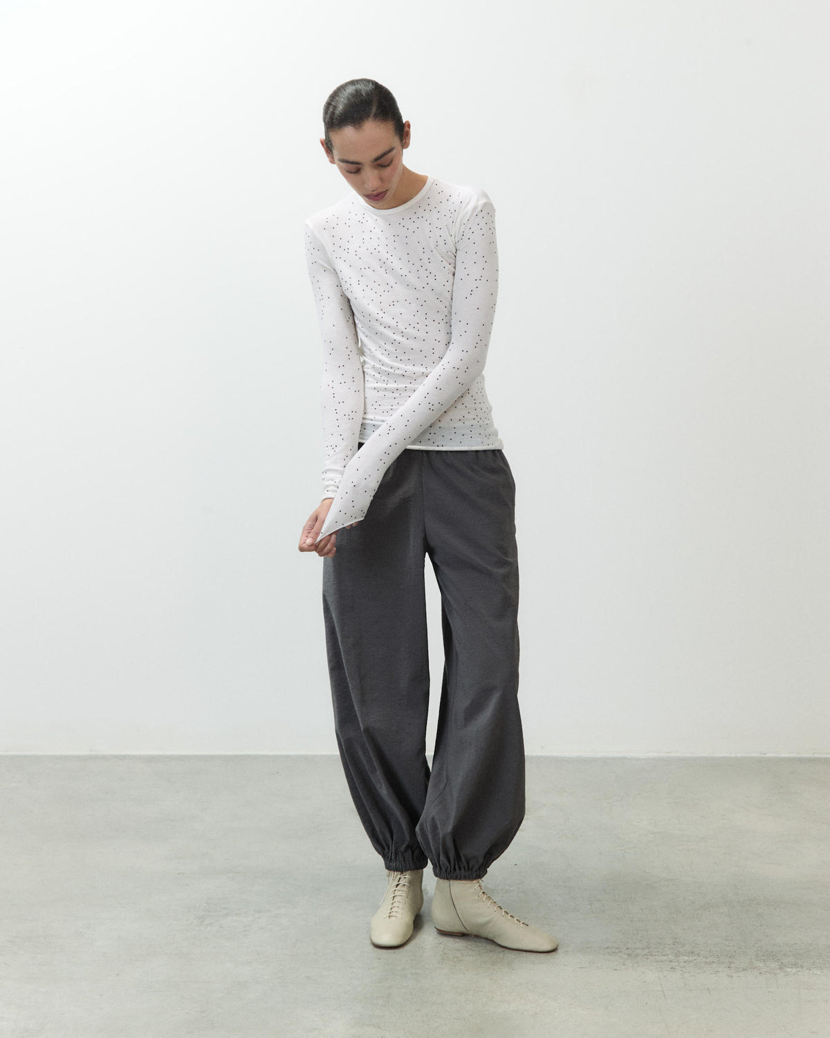 MAGLIA SLIM CON STRASS