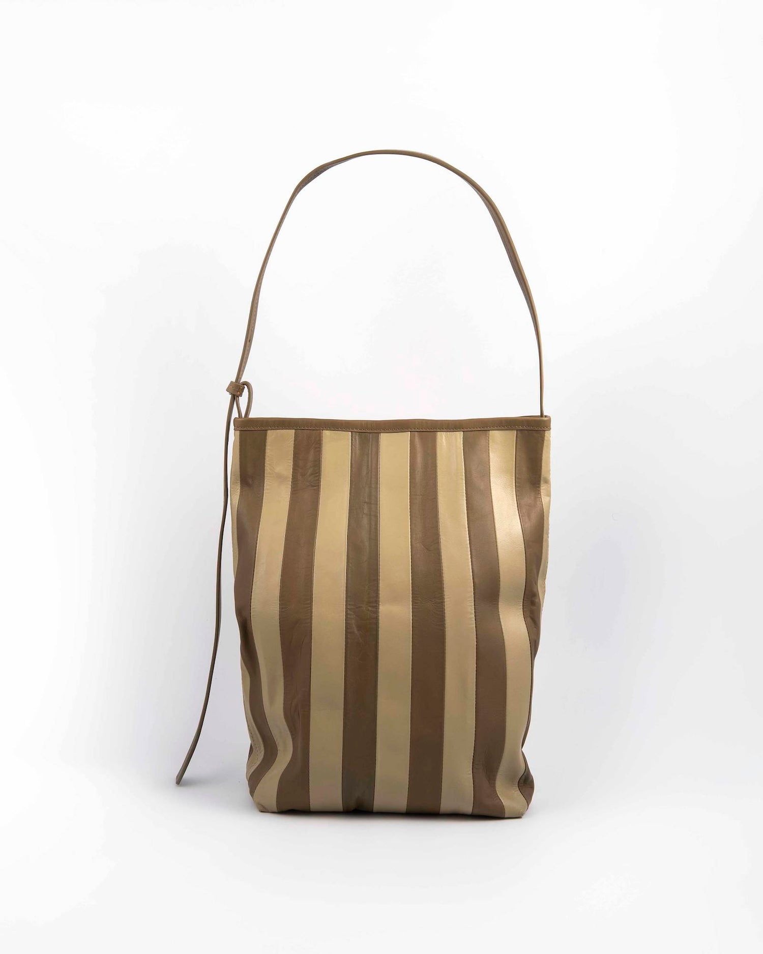 POUCH BAG RIGHE IN PELLE