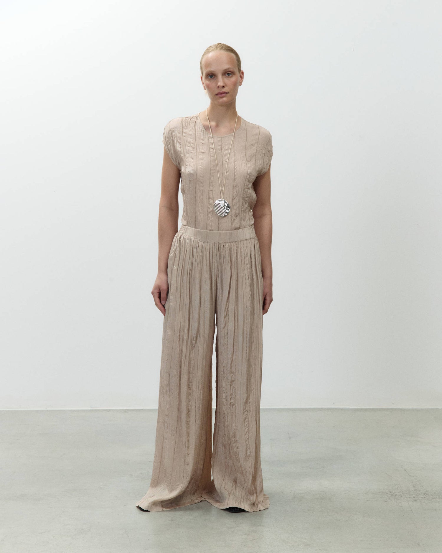 PANTALONE WRINKLE AMPIO