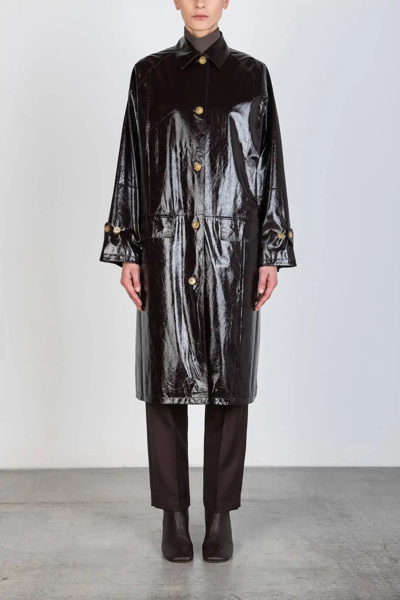TRENCH PATENT LEATHER