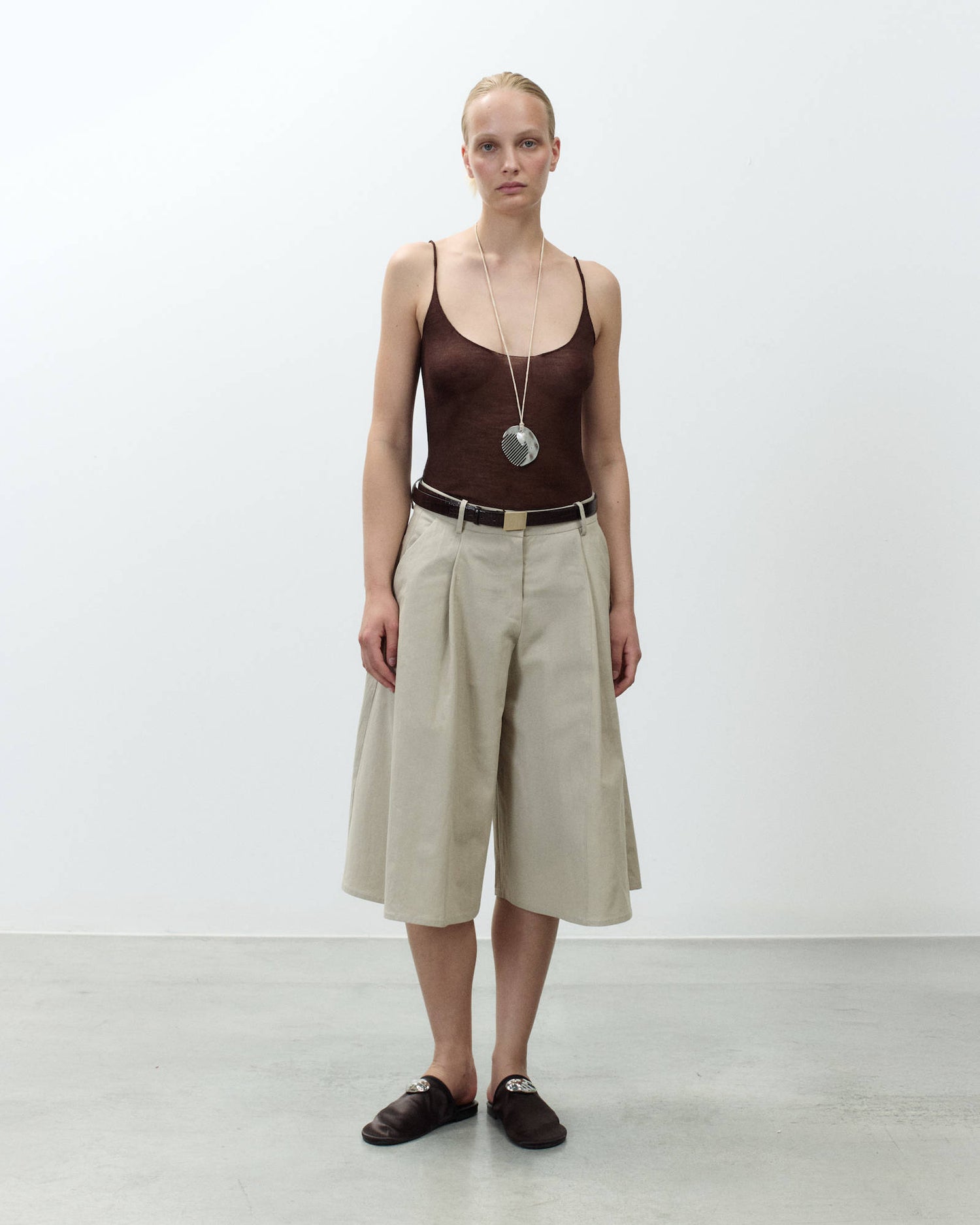 BERMUDA AMPIO CRINKLE