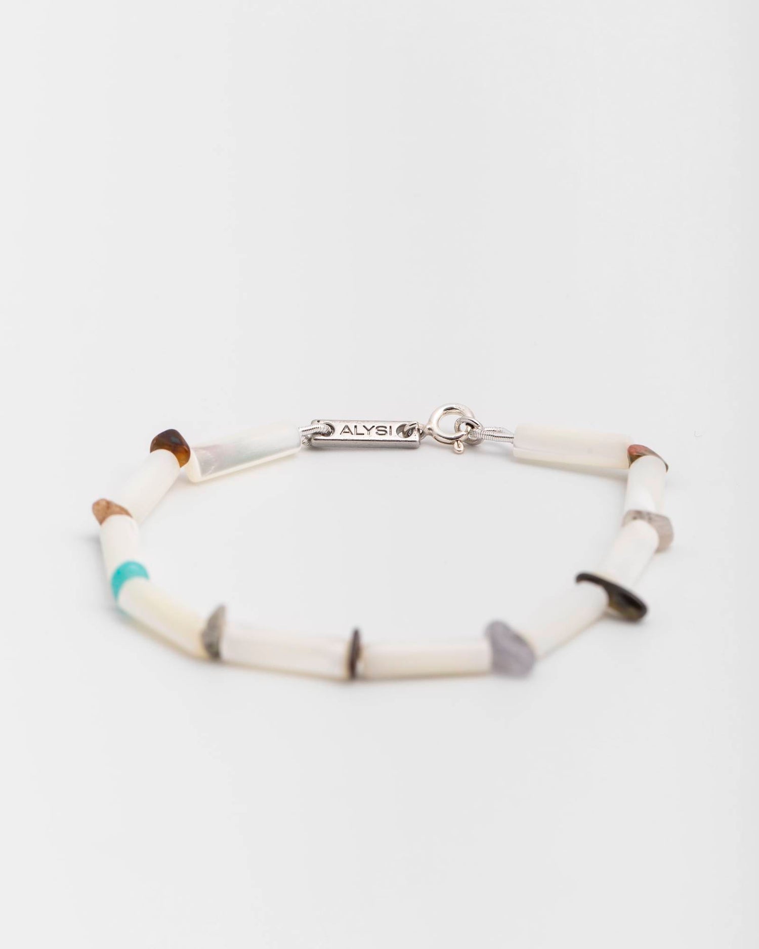 BRACCIALE IN MADREPERLA